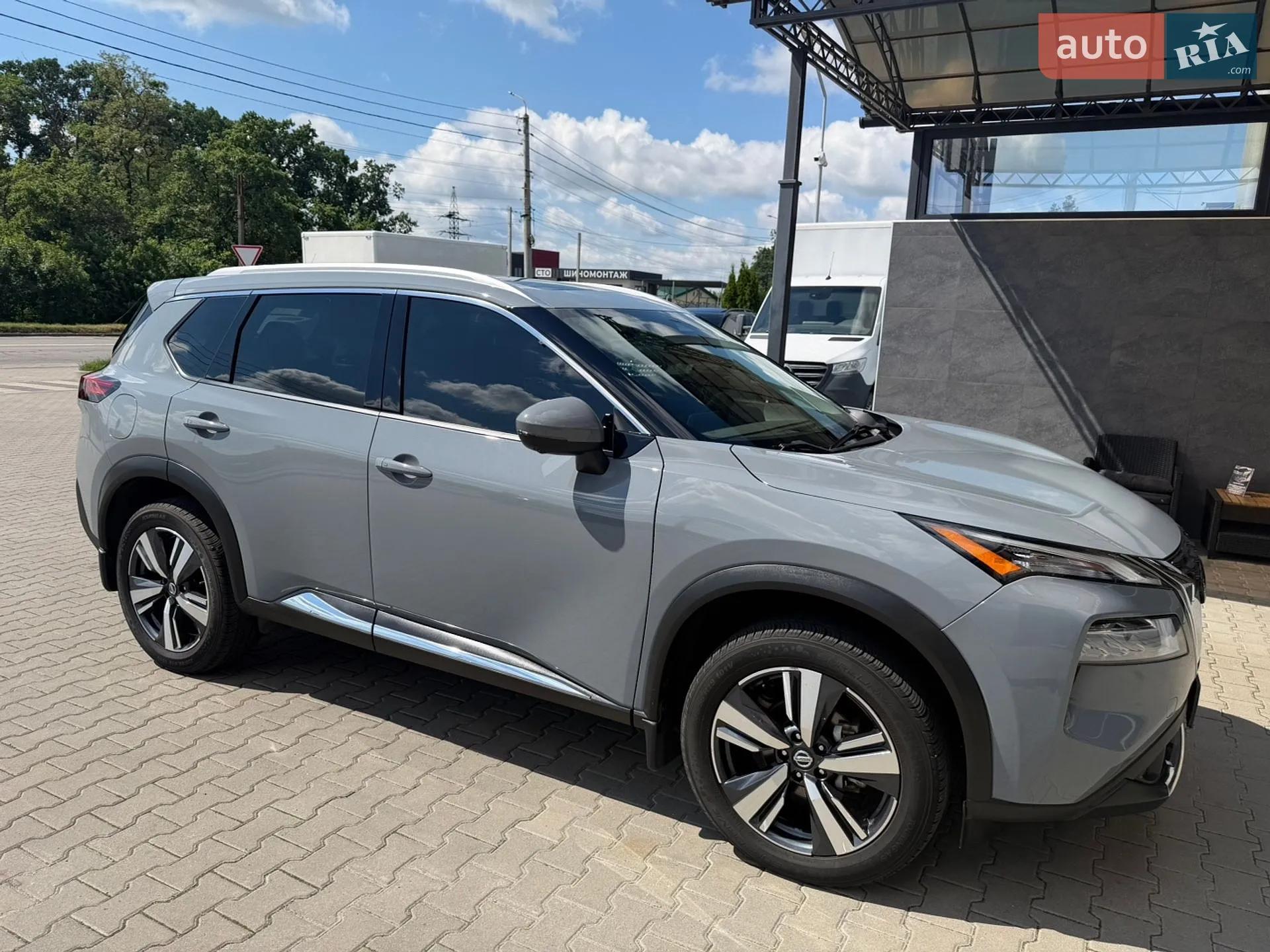2021 Nissan Rogue - мініатюра 3