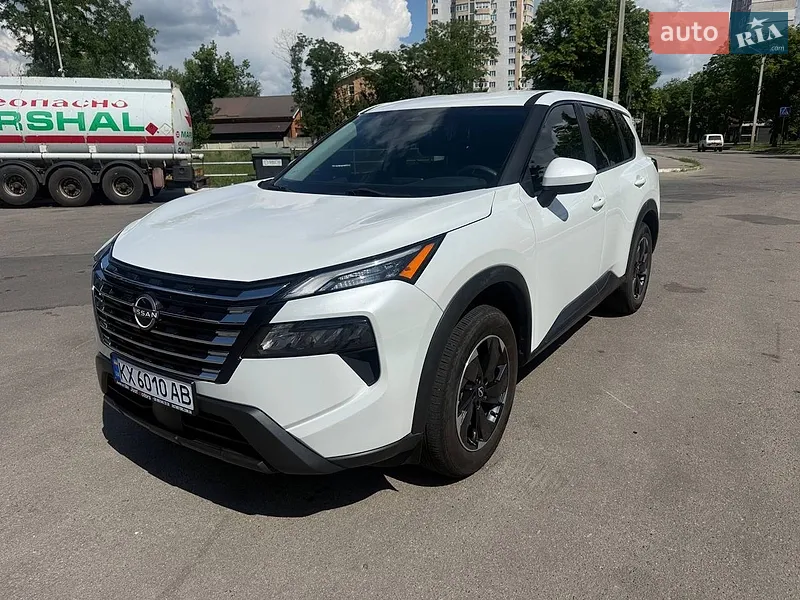 Nissan Rogue 2024