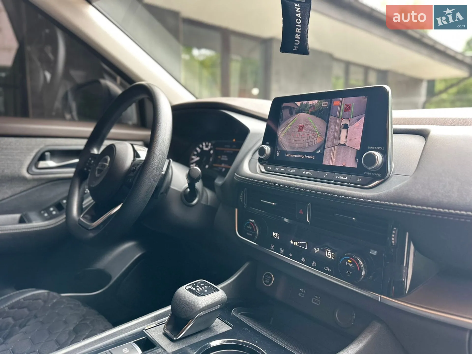 2021 Nissan Rogue - мініатюра 18