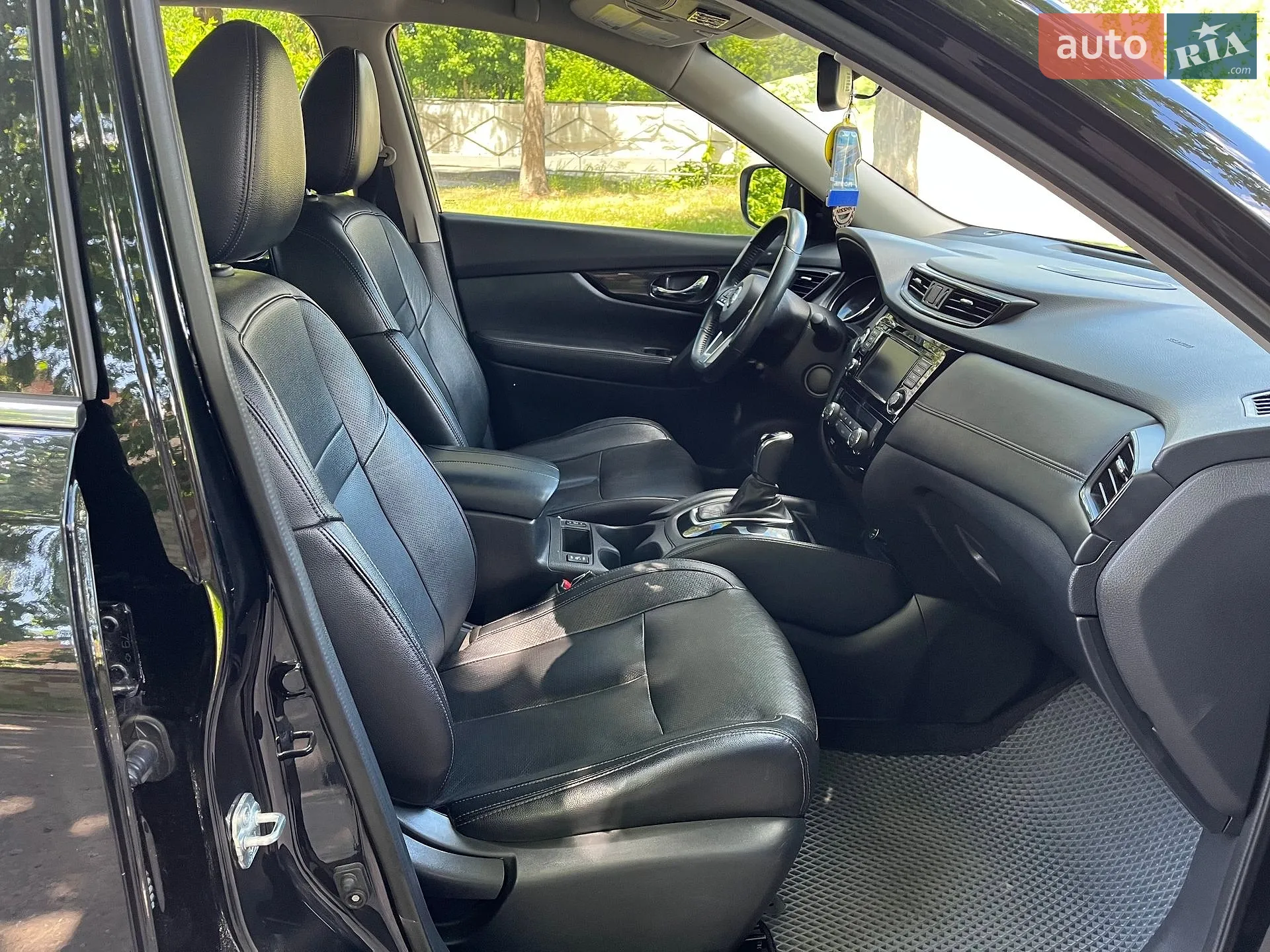 2017 Nissan Rogue - мініатюра 10