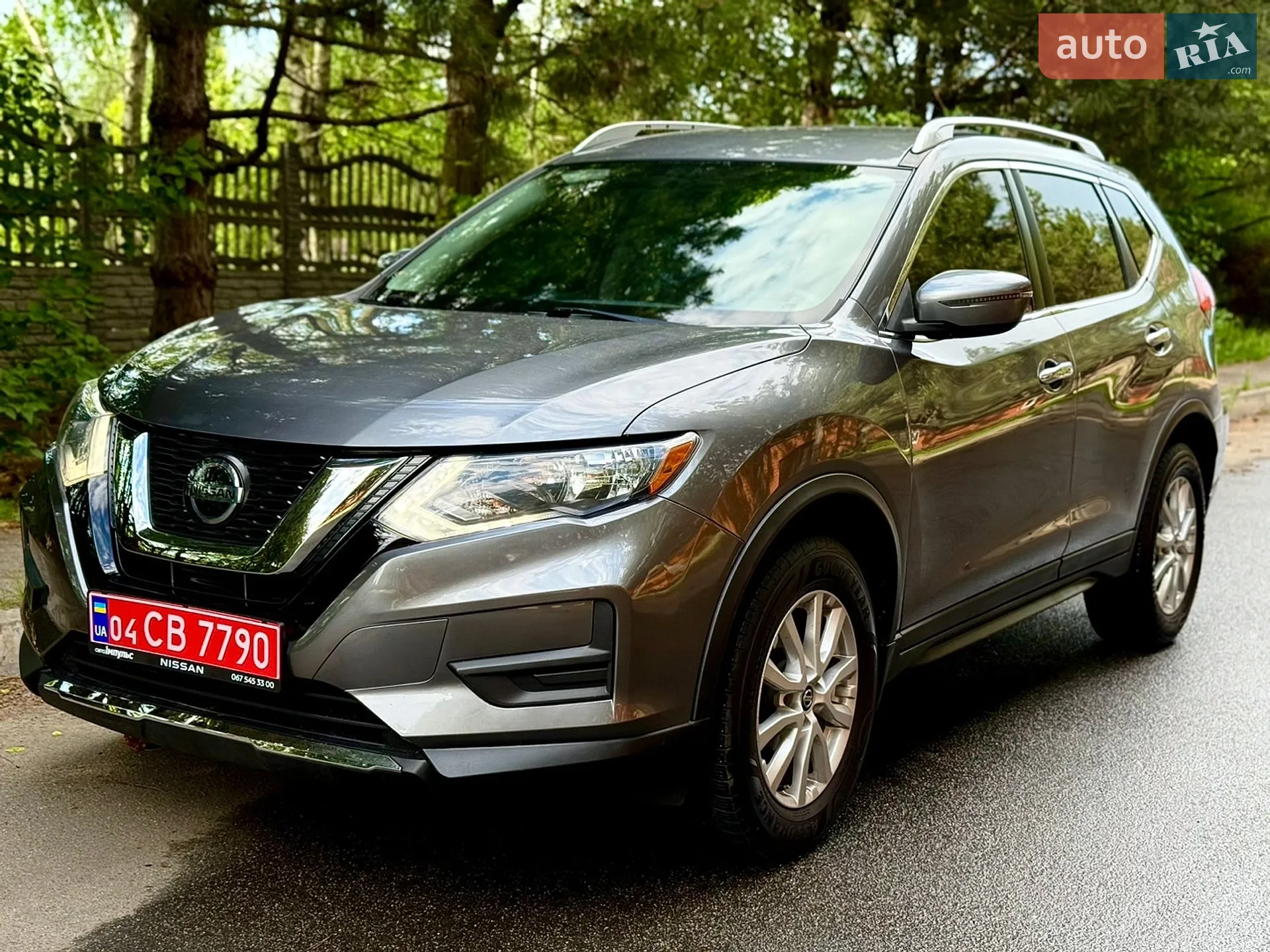 2018 Nissan Rogue - мініатюра 2