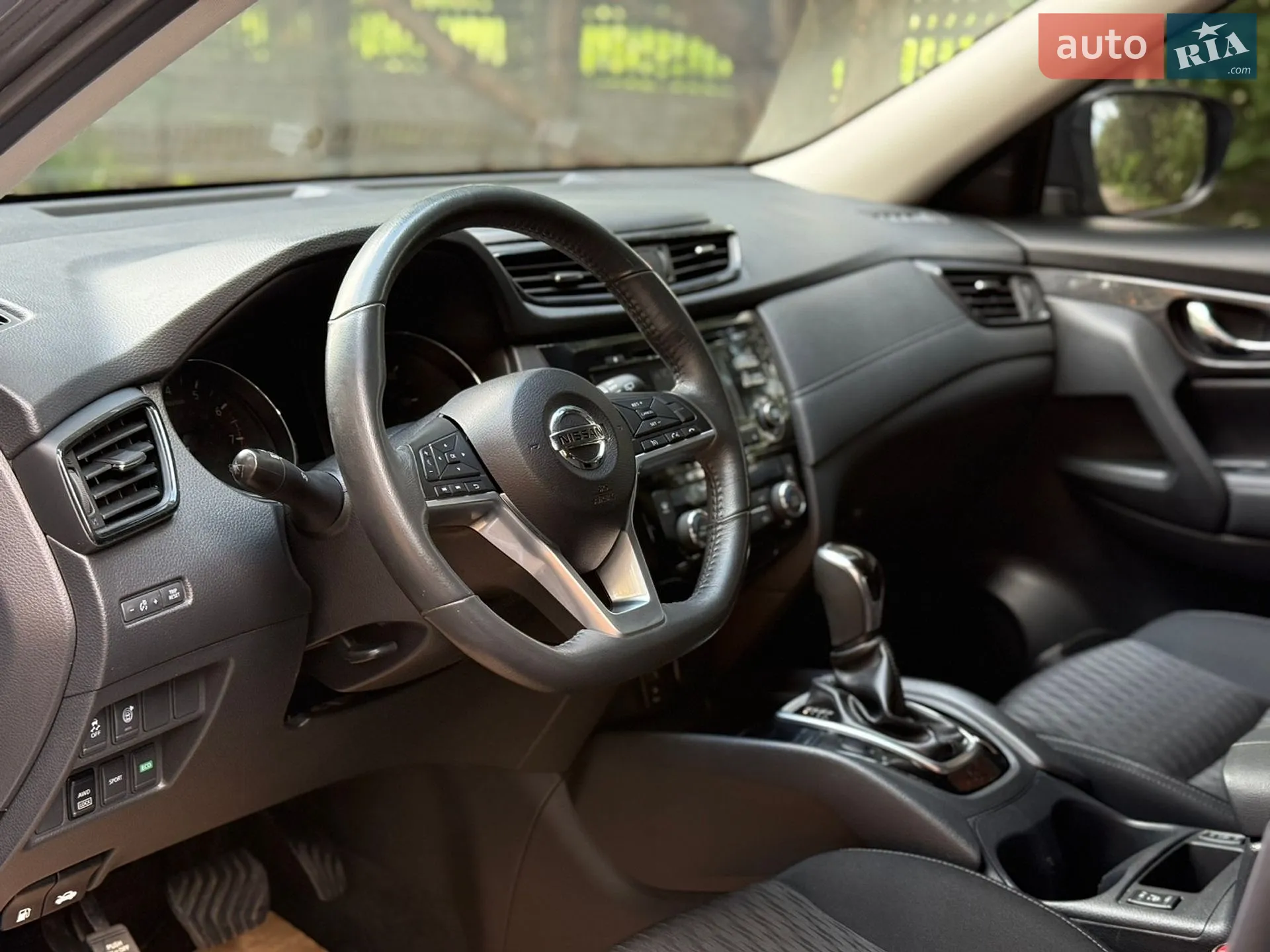 2018 Nissan Rogue - мініатюра 25
