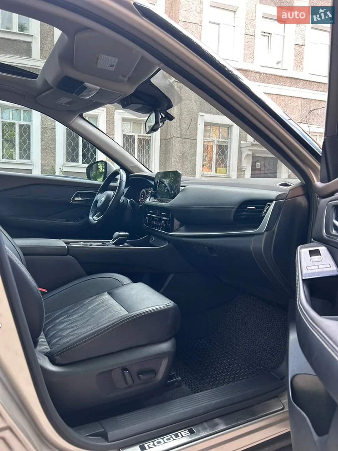 2021 Nissan Rogue - мініатюра 11