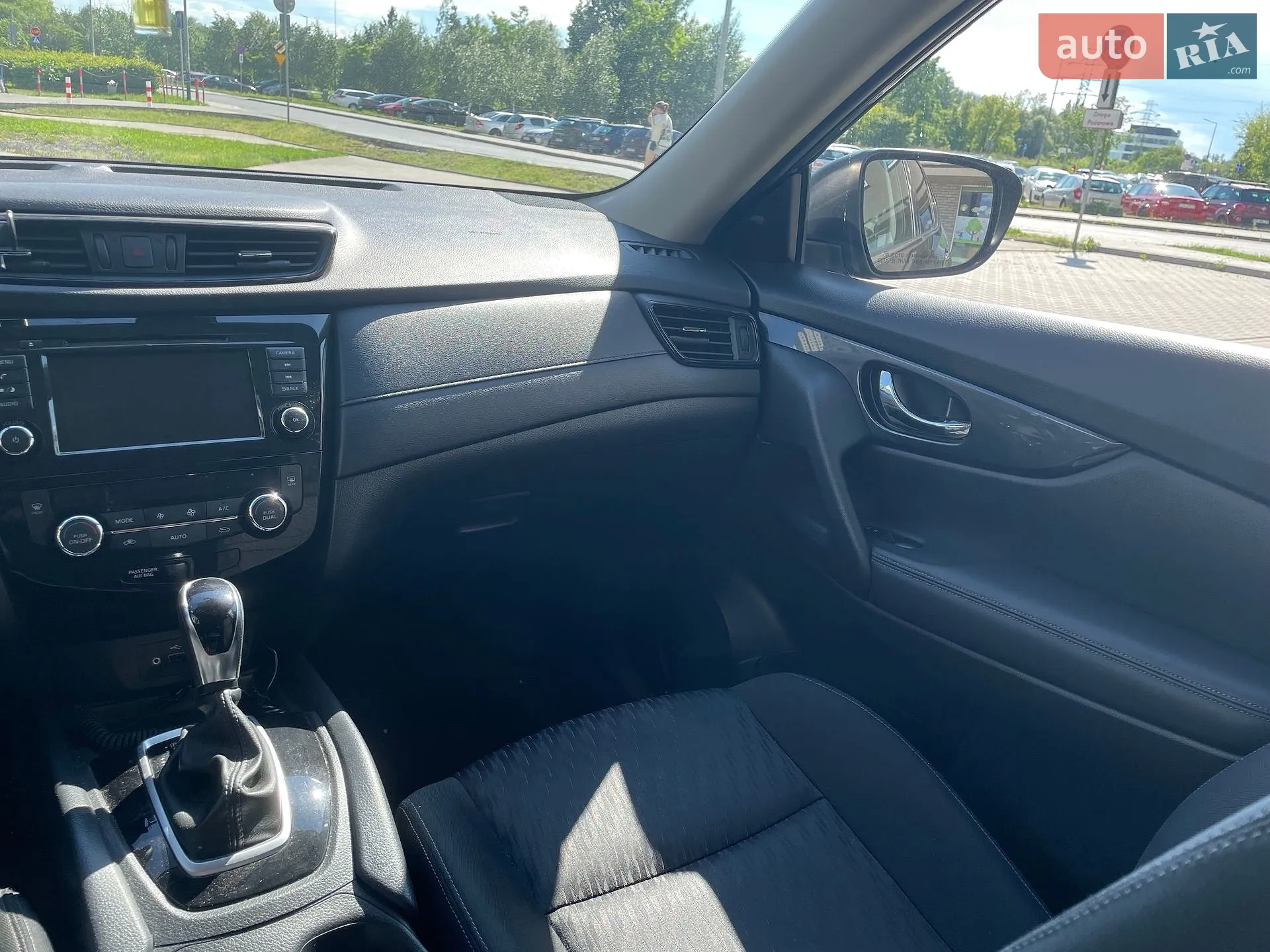 2019 Nissan Rogue - мініатюра 11