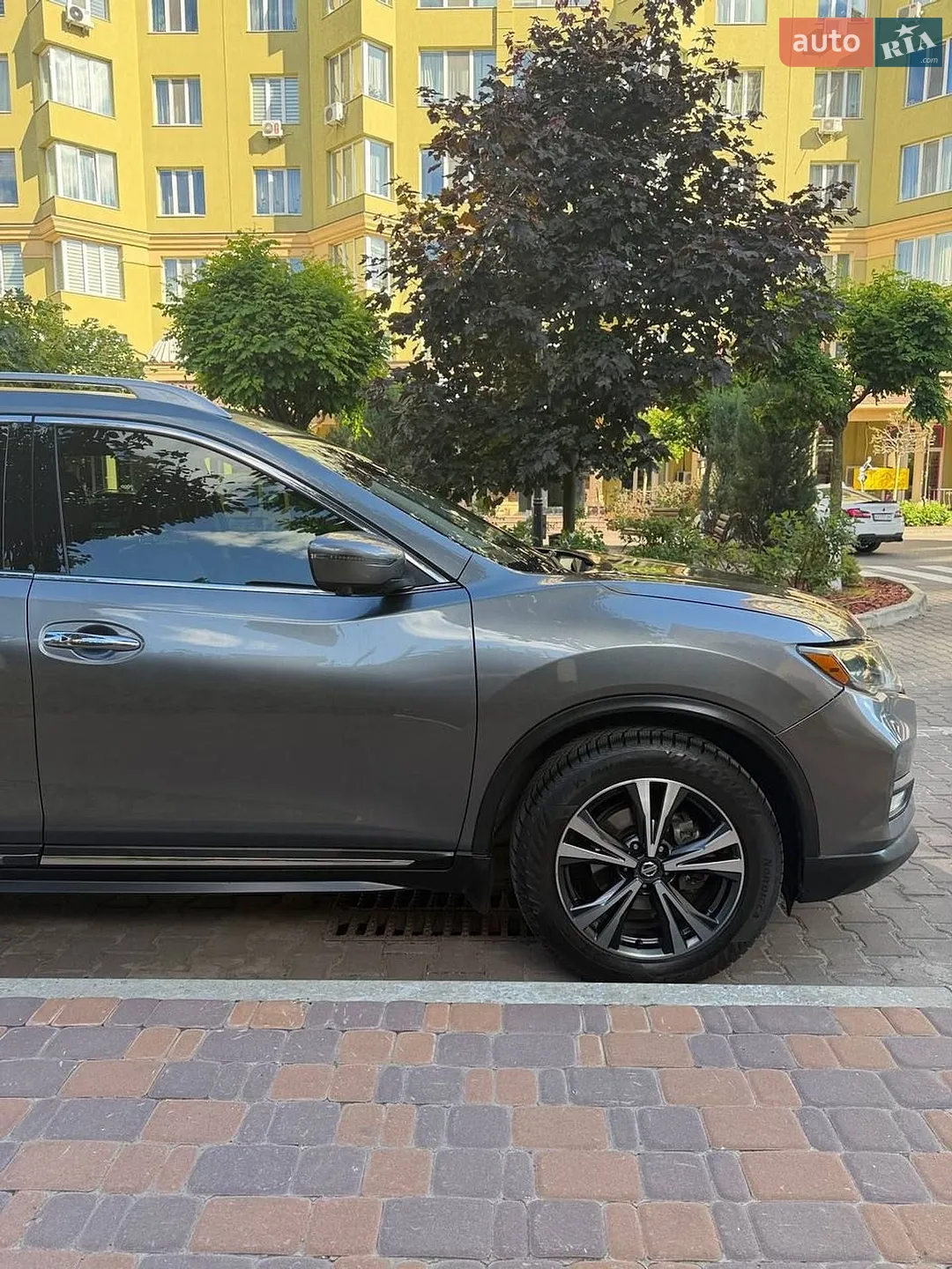 2017 Nissan Rogue - мініатюра 12