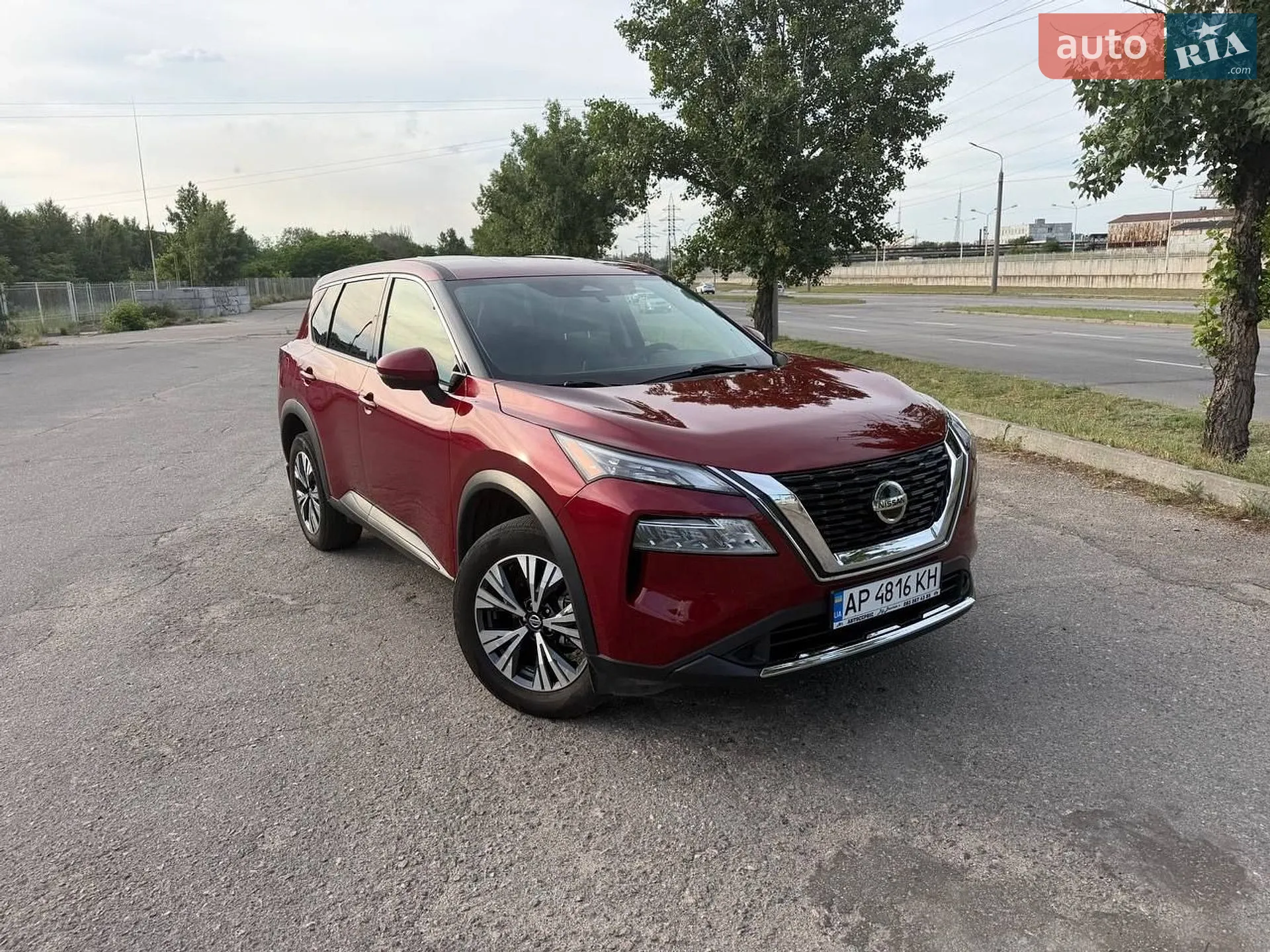 2021 Nissan Rogue - фото 1