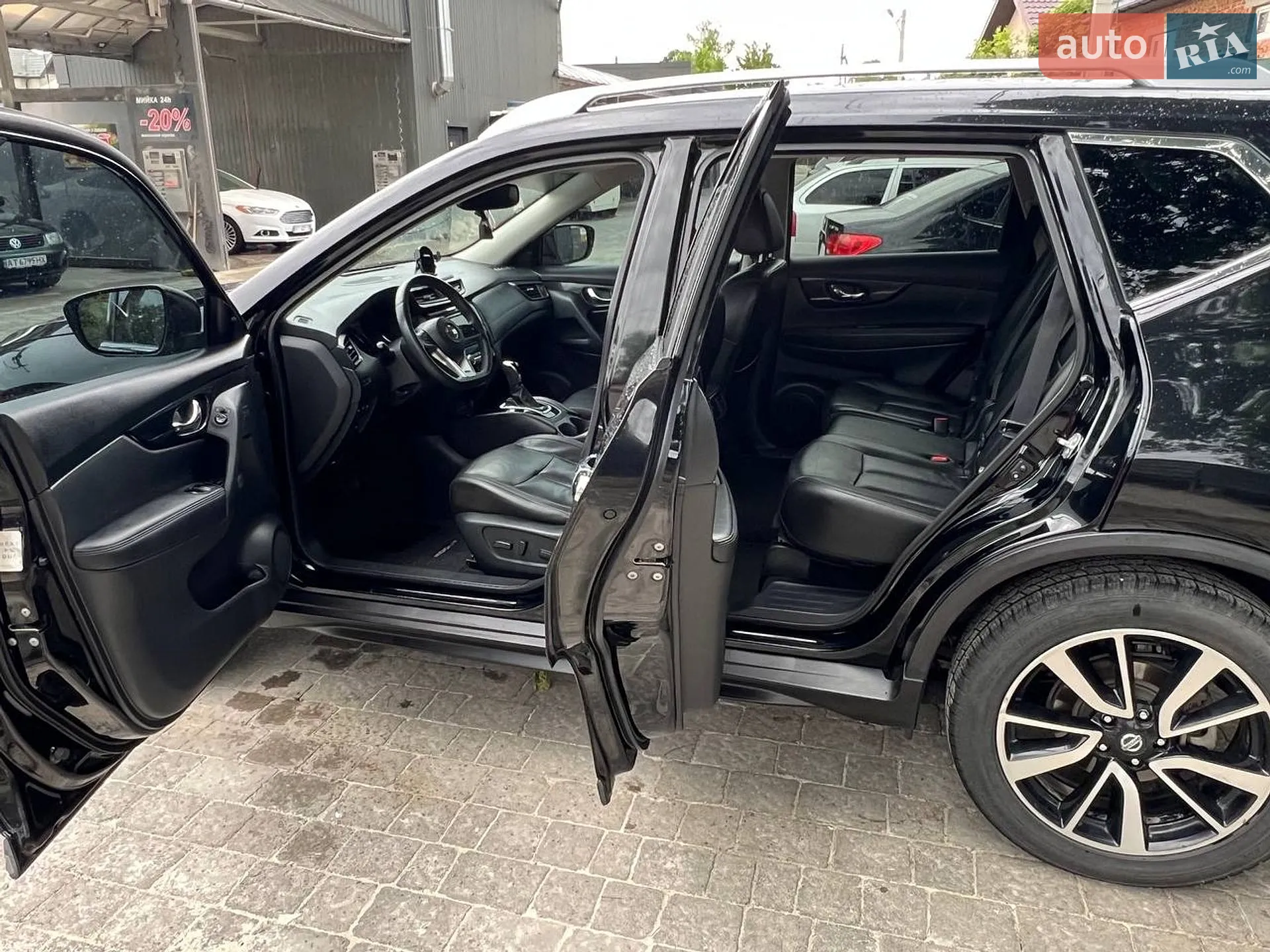 2019 Nissan Rogue - фото 1