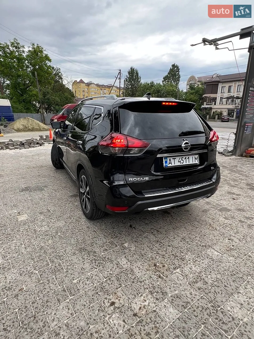 2019 Nissan Rogue - мініатюра 2