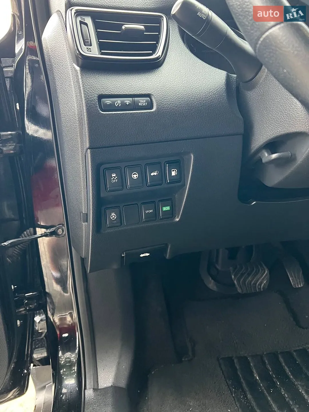 2019 Nissan Rogue - мініатюра 13