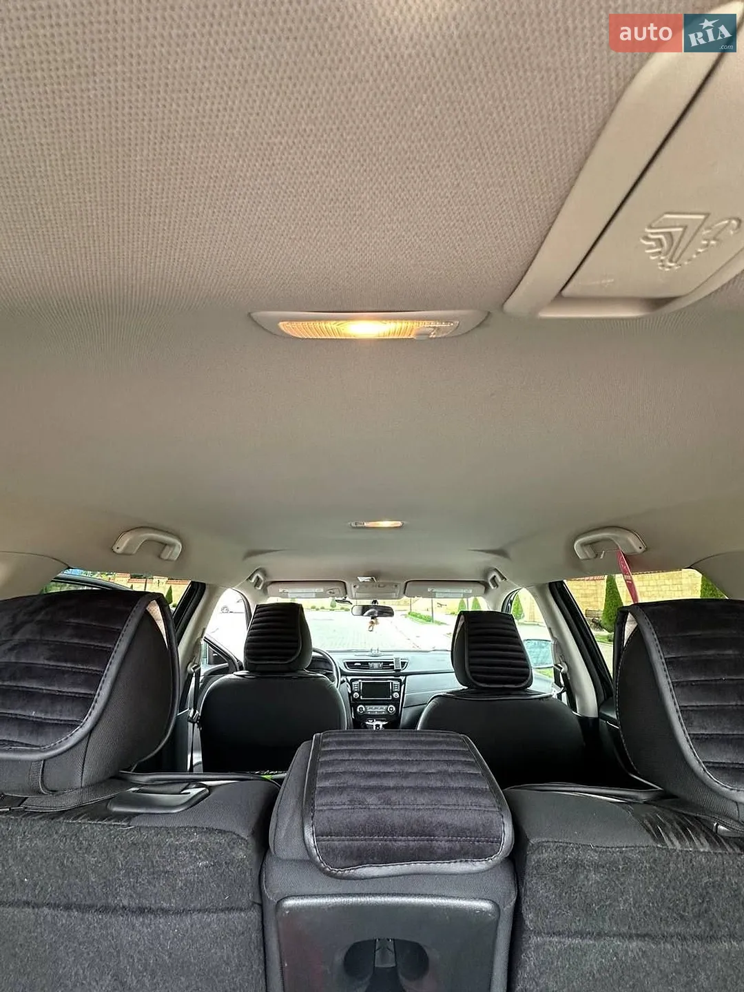 2018 Nissan Rogue - мініатюра 8