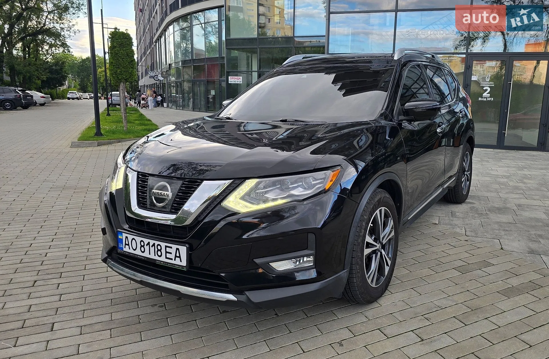 2017 Nissan Rogue - мініатюра 3