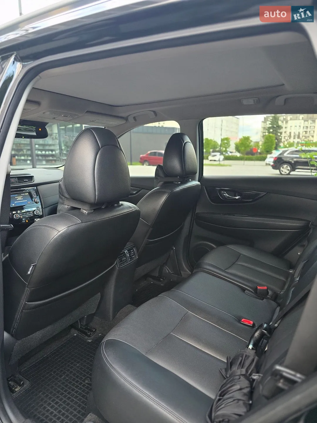 2017 Nissan Rogue - мініатюра 32