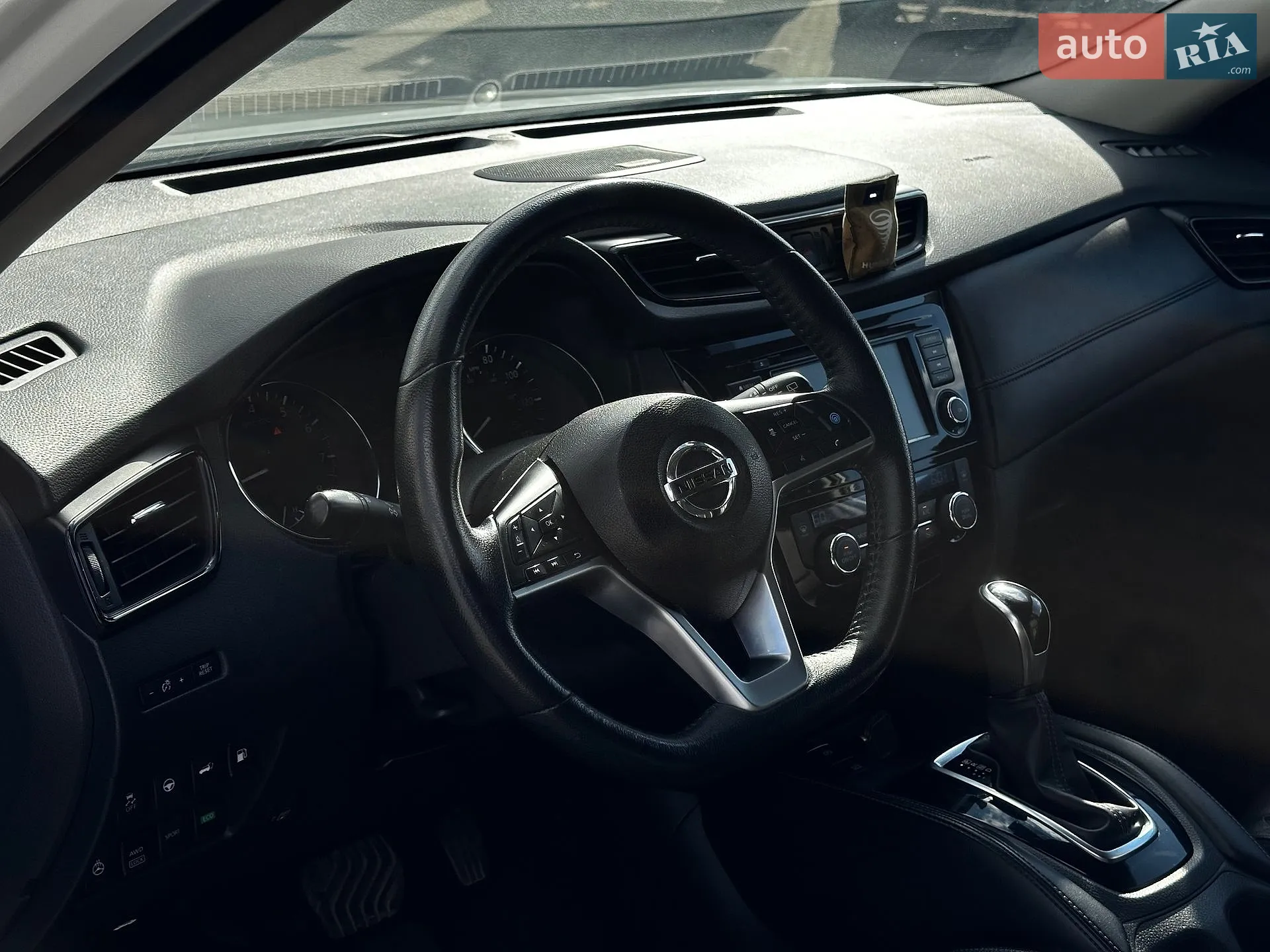 2019 Nissan Rogue - мініатюра 32