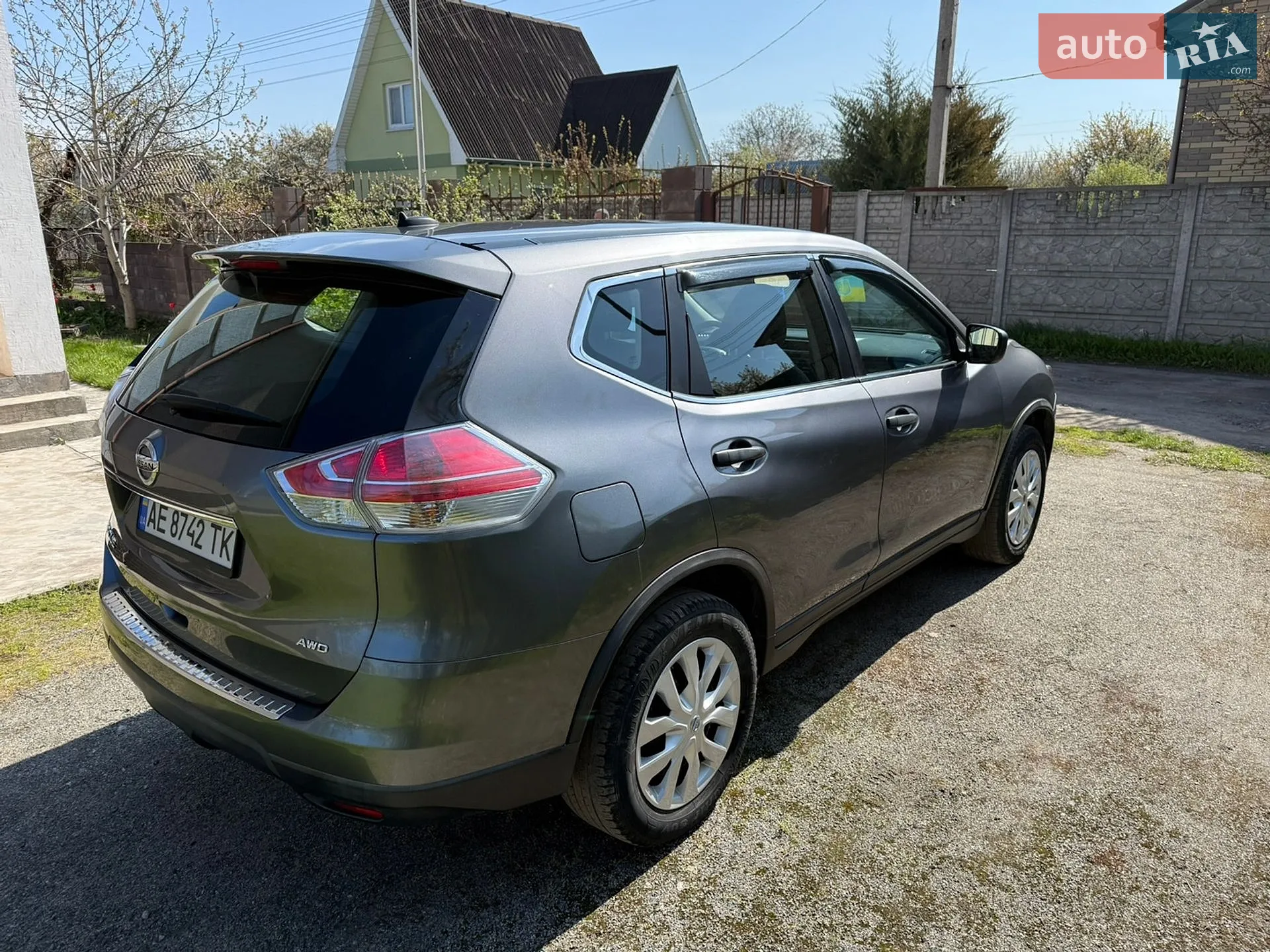 2016 Nissan Rogue - мініатюра 2