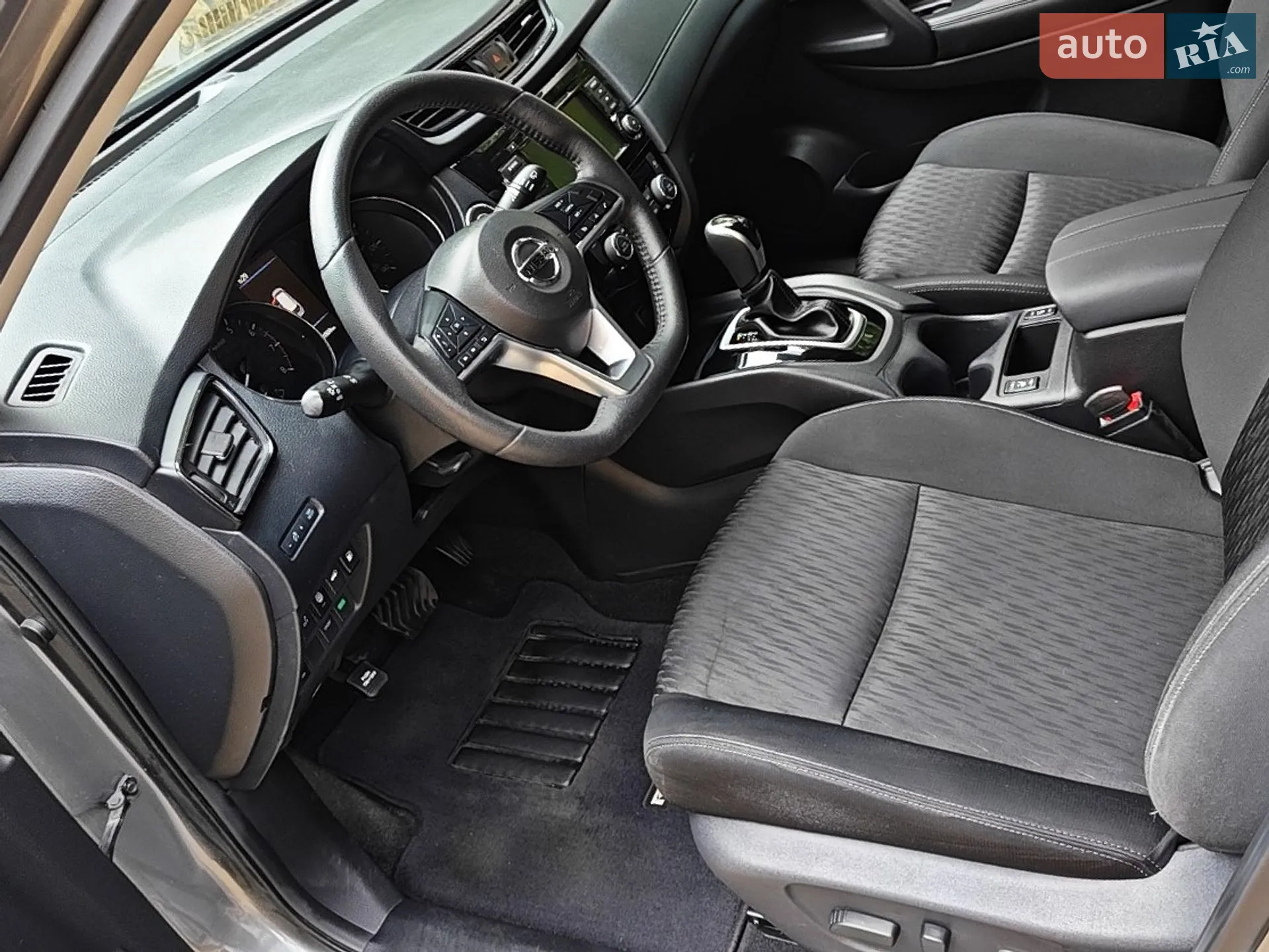 2019 Nissan Rogue - мініатюра 24