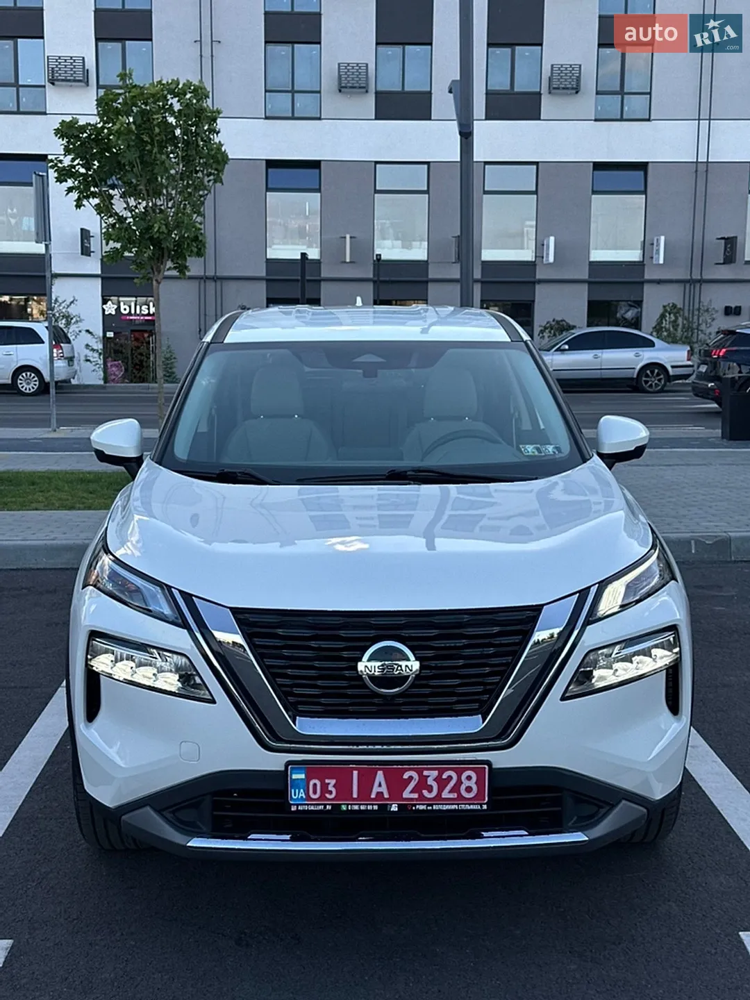 2021 Nissan Rogue - мініатюра 2