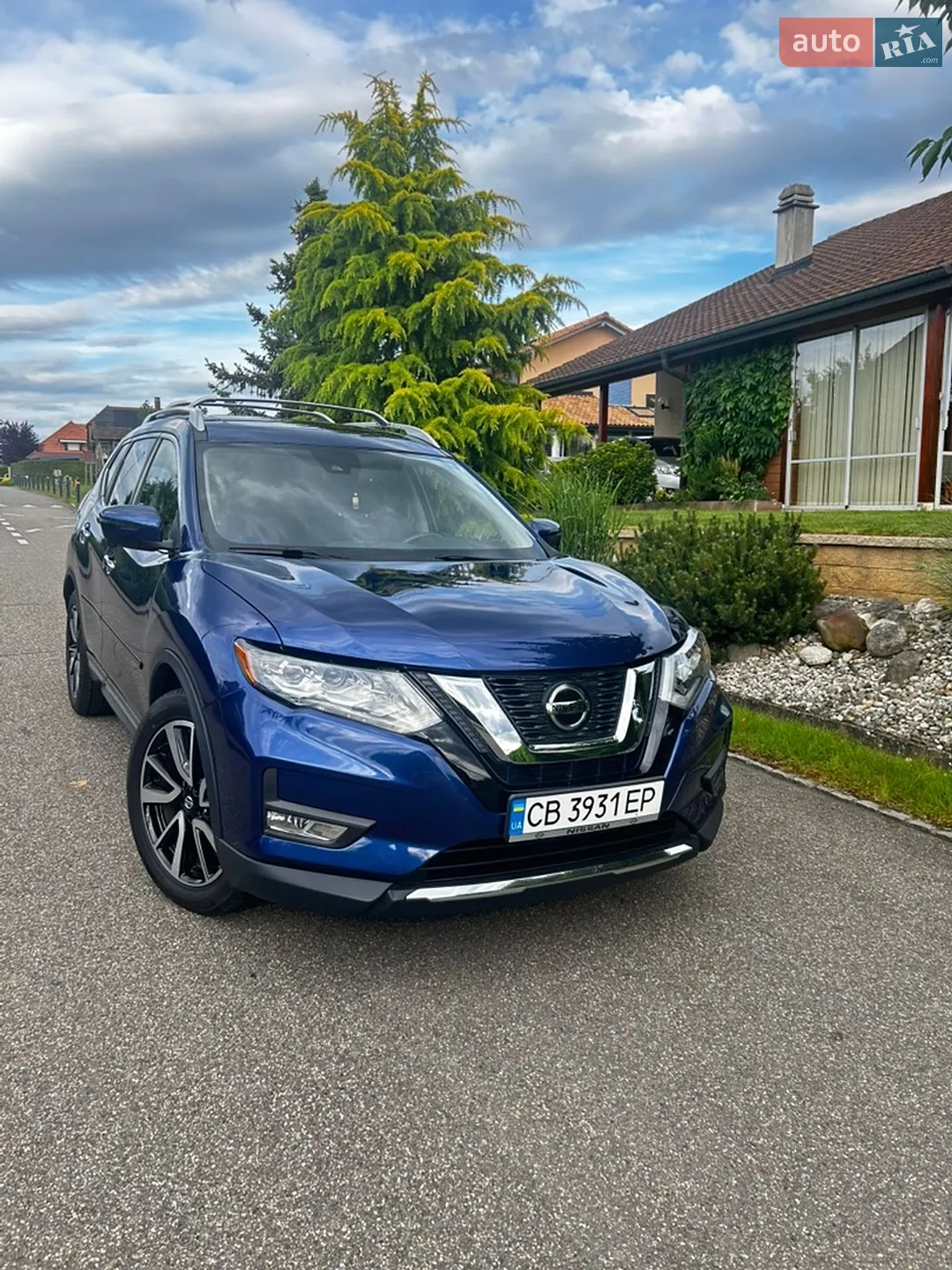 2019 Nissan Rogue - мініатюра 2