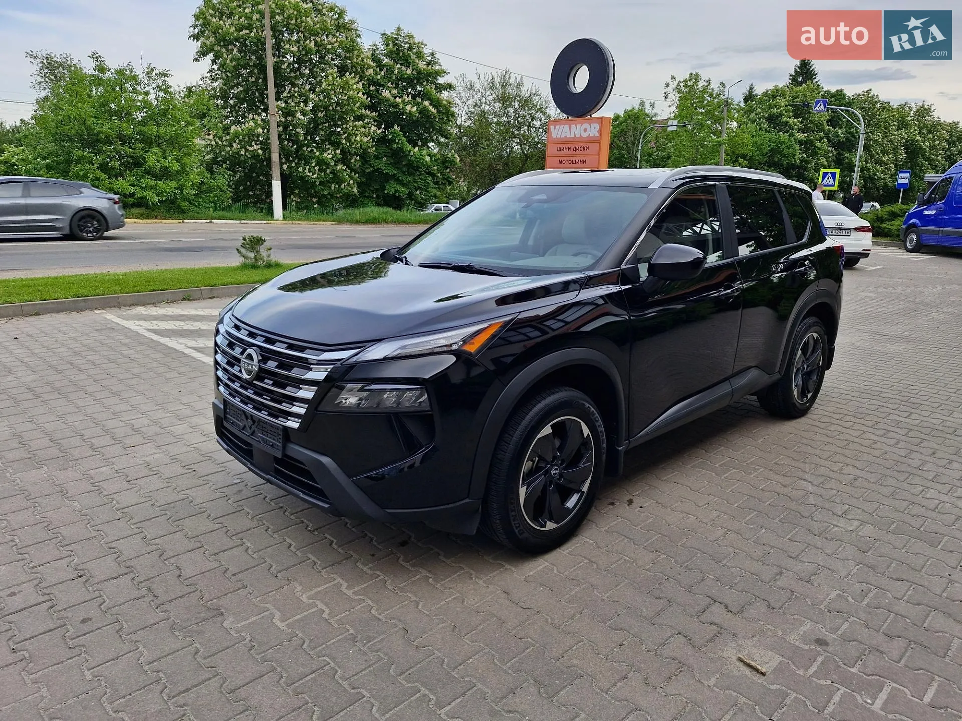 2024 Nissan Rogue - фото 1