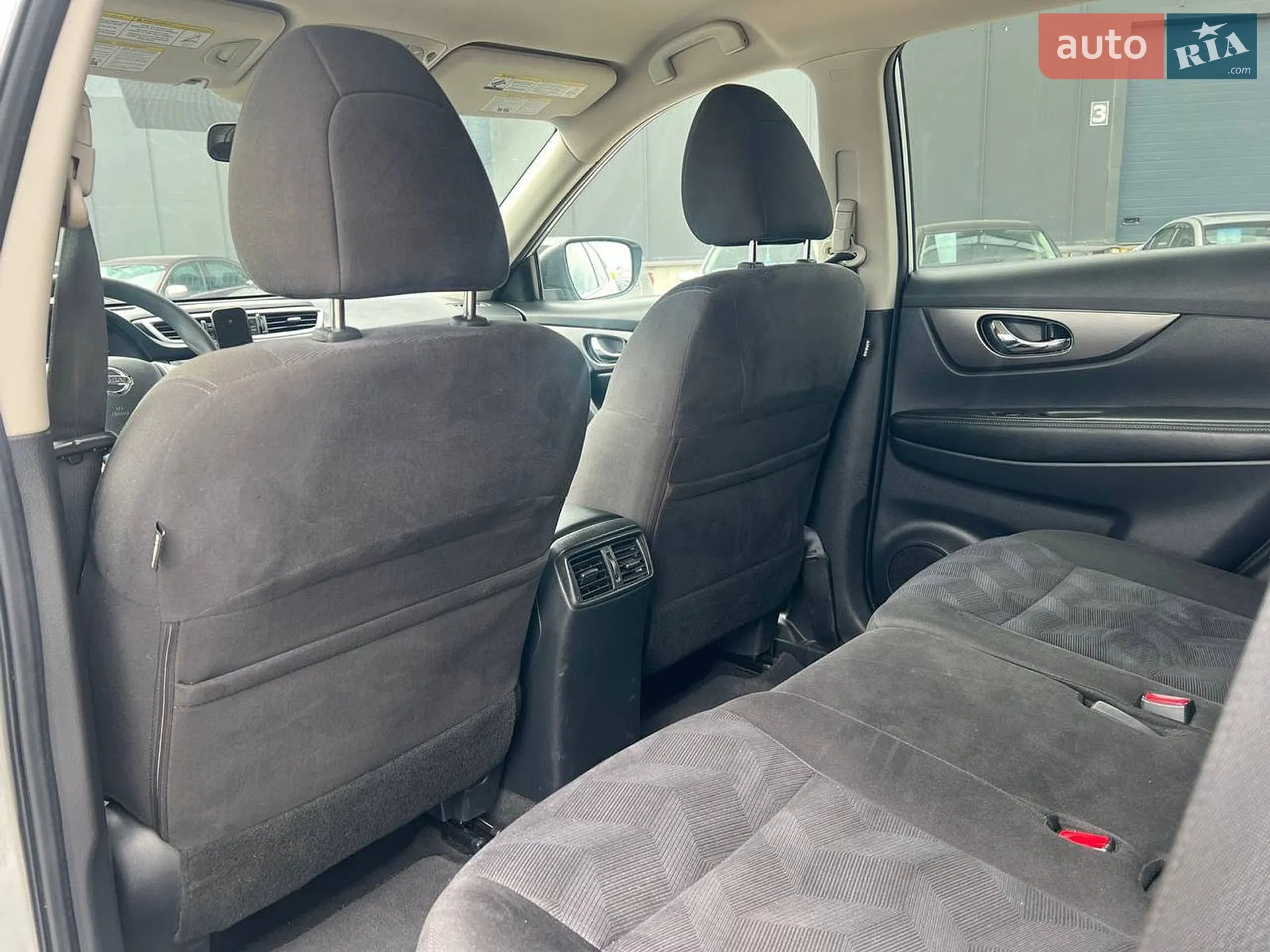 2015 Nissan Rogue - мініатюра 36