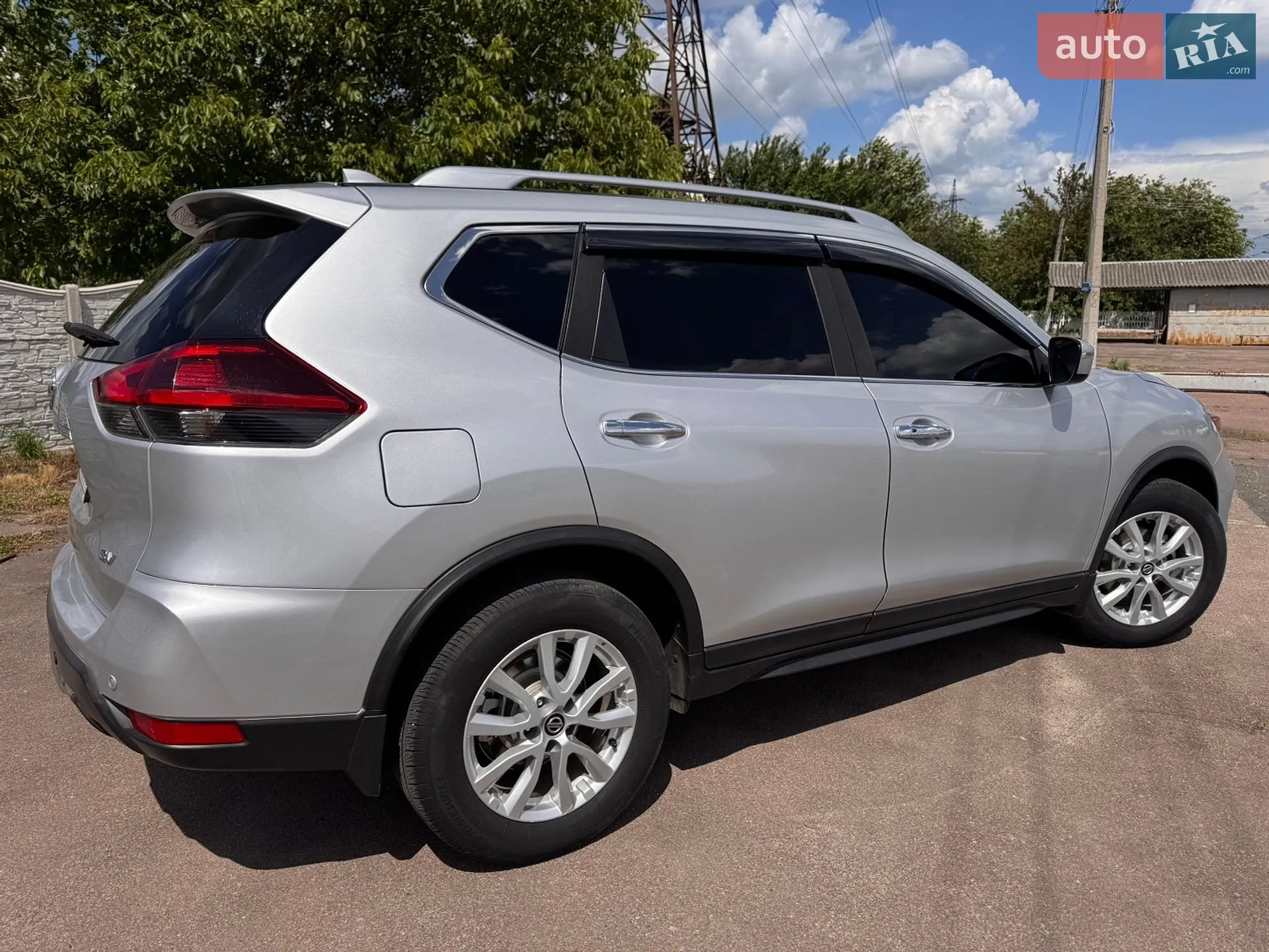2019 Nissan Rogue - мініатюра 11