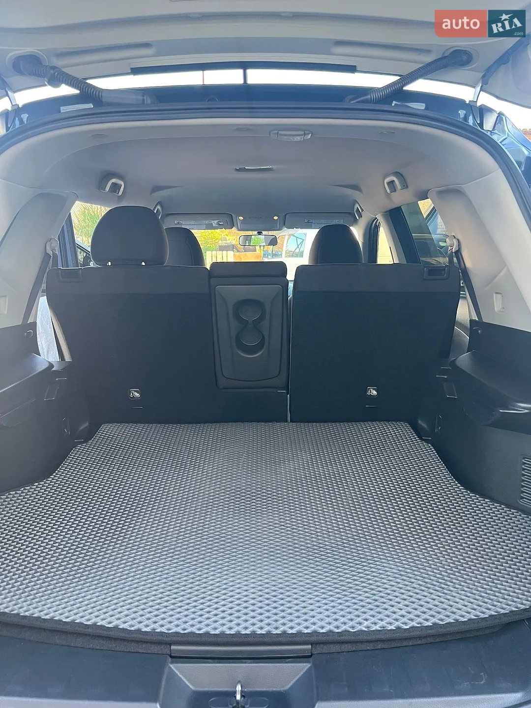 2016 Nissan Rogue - мініатюра 35