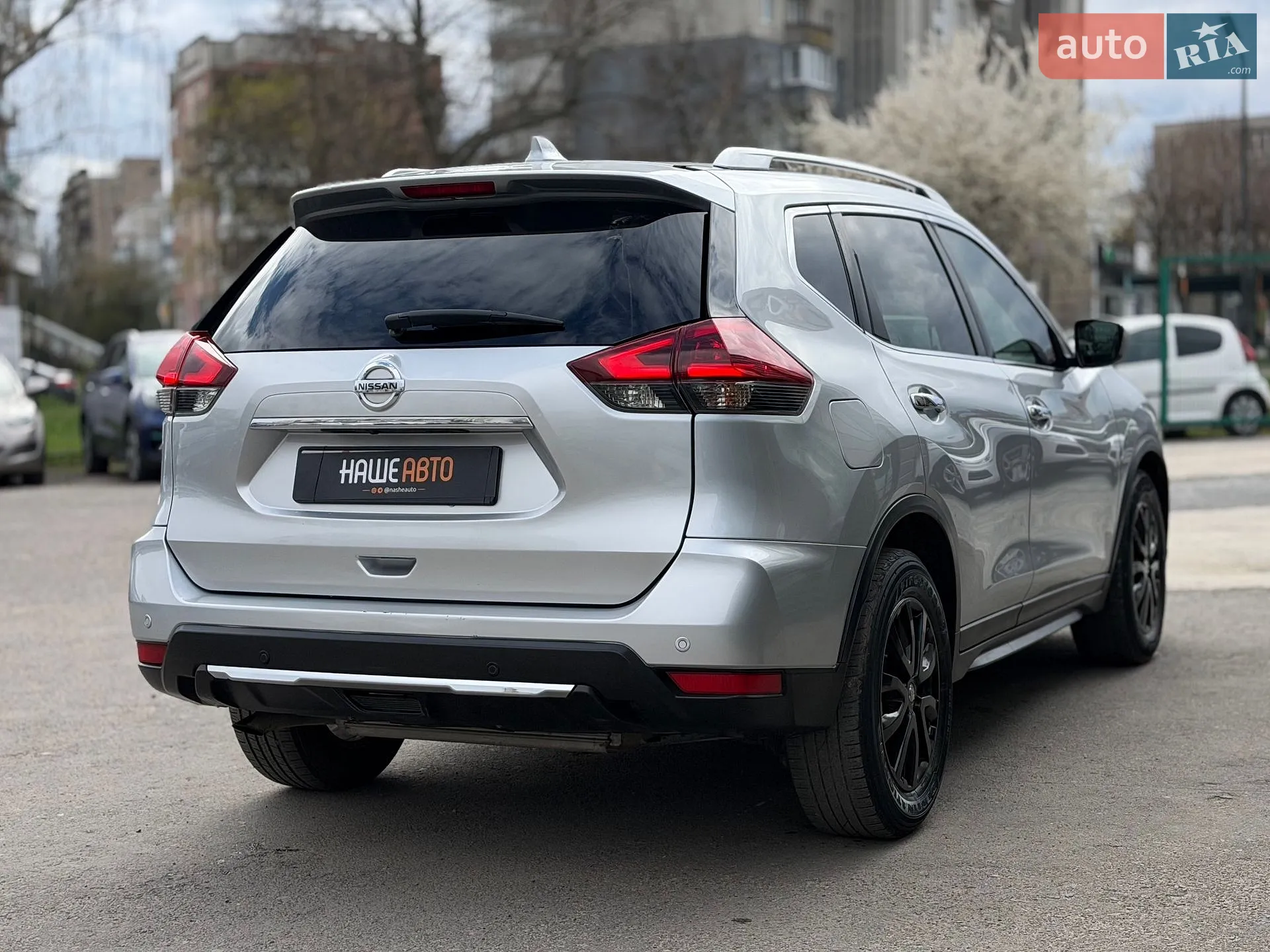 2019 Nissan Rogue - мініатюра 13