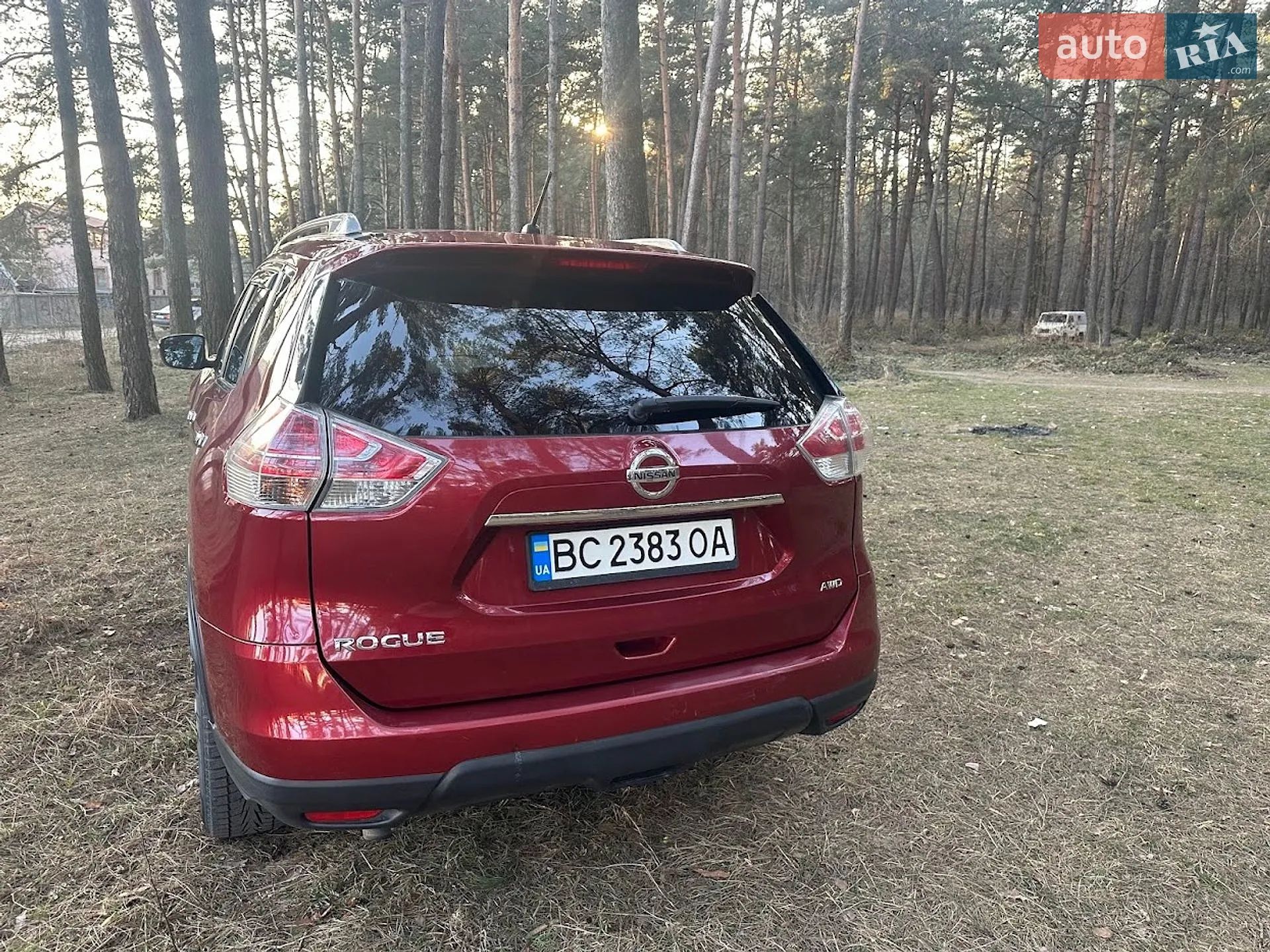2015 Nissan Rogue - мініатюра 2