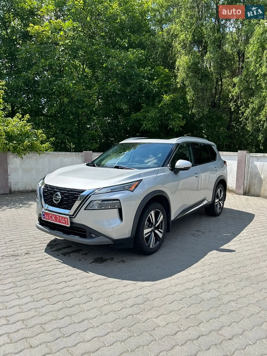 2021 Nissan Rogue - фото 1