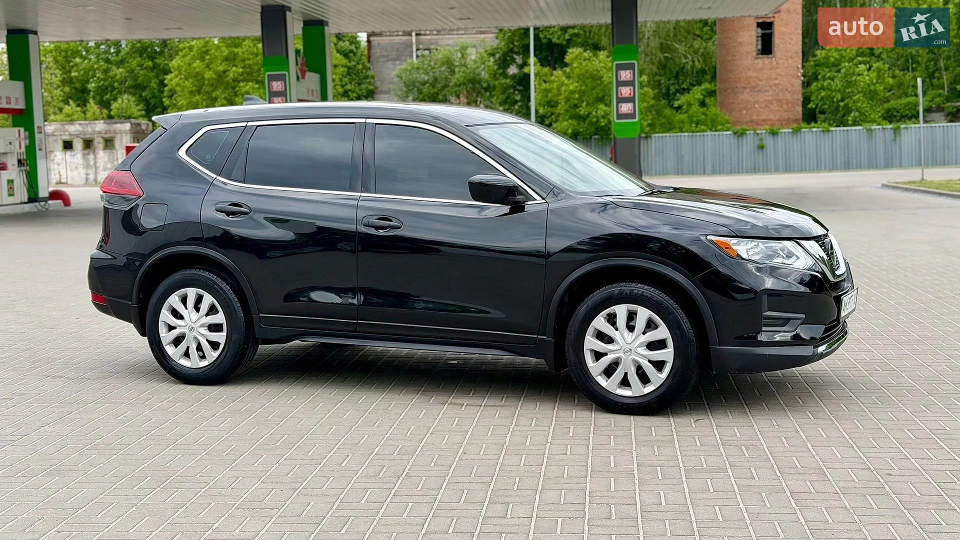 2018 Nissan Rogue - мініатюра 5