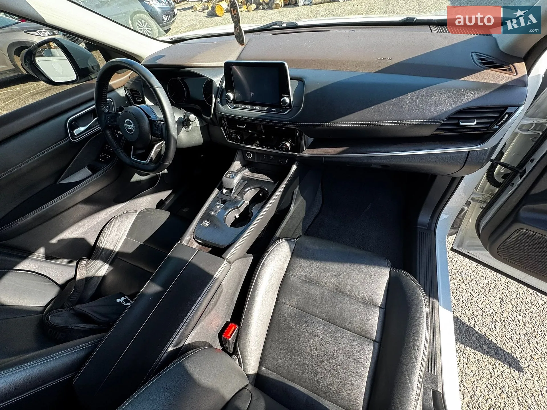 2021 Nissan Rogue - мініатюра 17