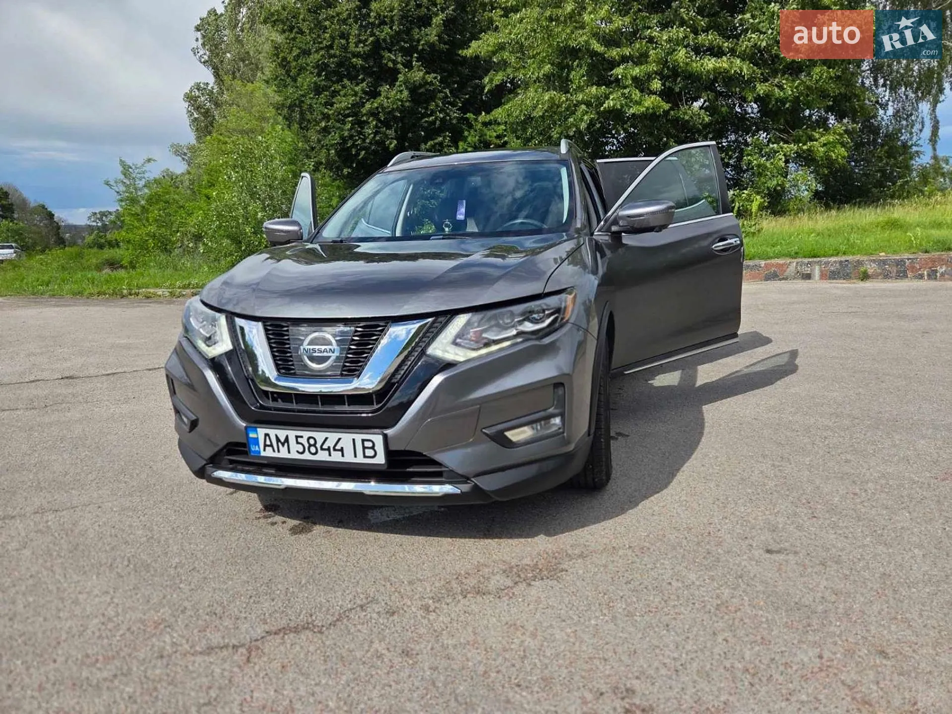 2017 Nissan Rogue - мініатюра 8