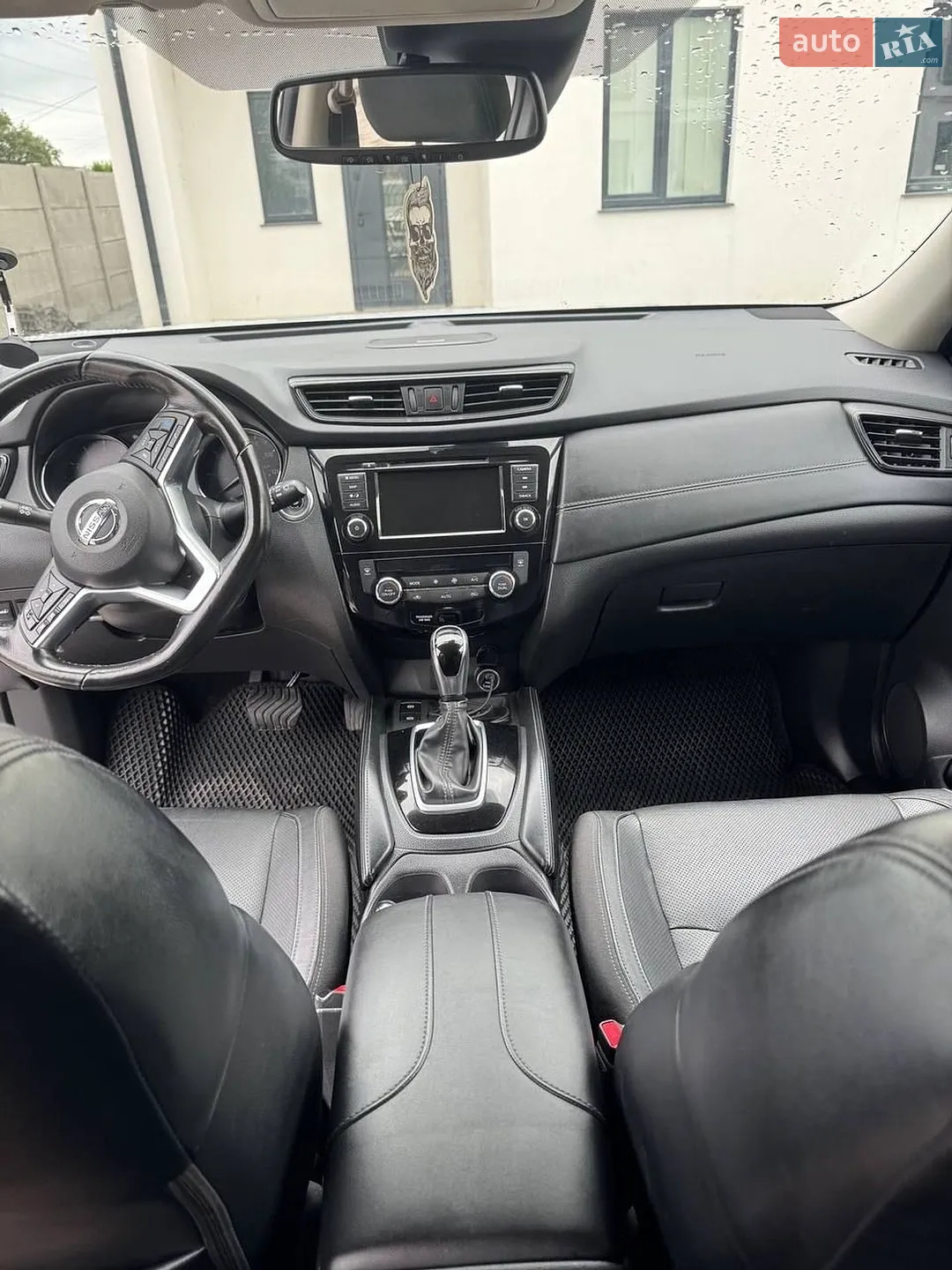 2017 Nissan Rogue - мініатюра 12