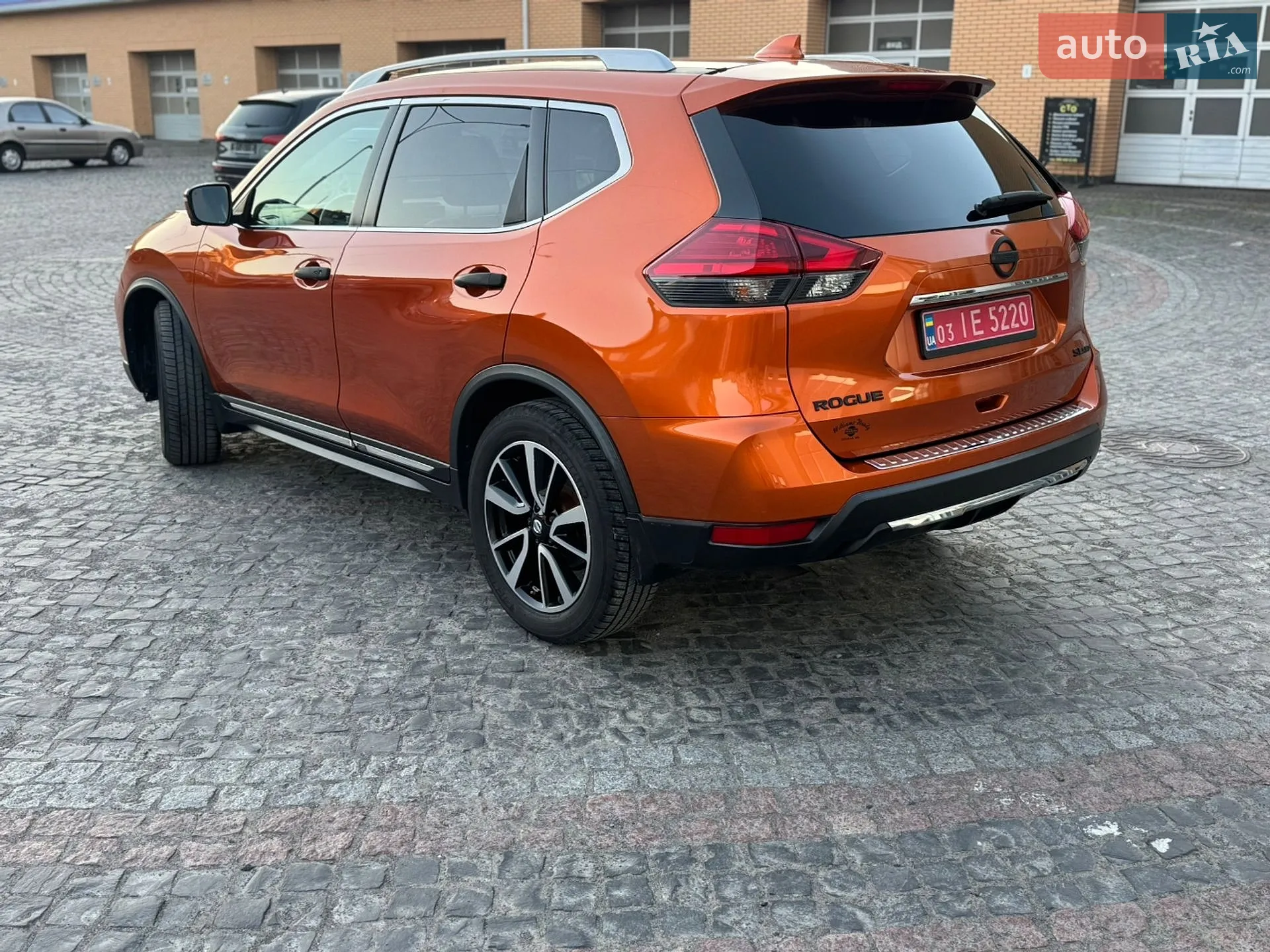 2017 Nissan Rogue - мініатюра 9
