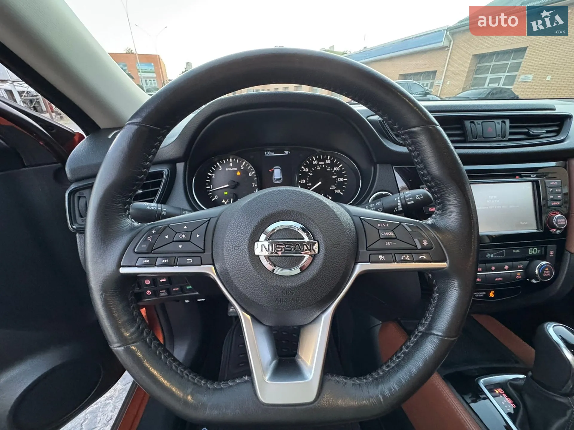 2017 Nissan Rogue - мініатюра 24