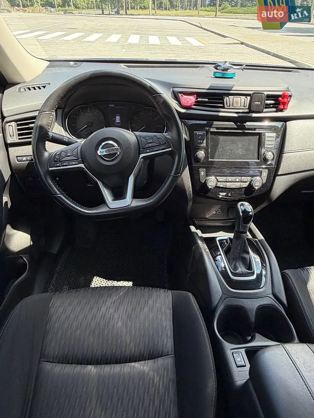 2019 Nissan Rogue - мініатюра 9