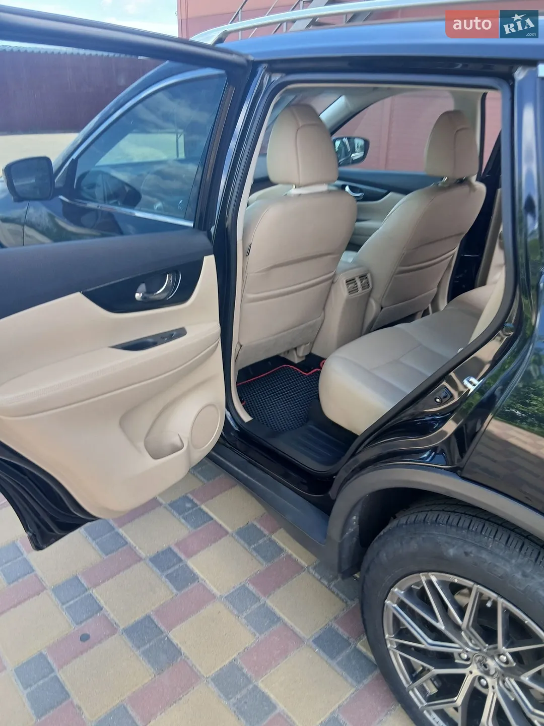 2016 Nissan Rogue - мініатюра 13