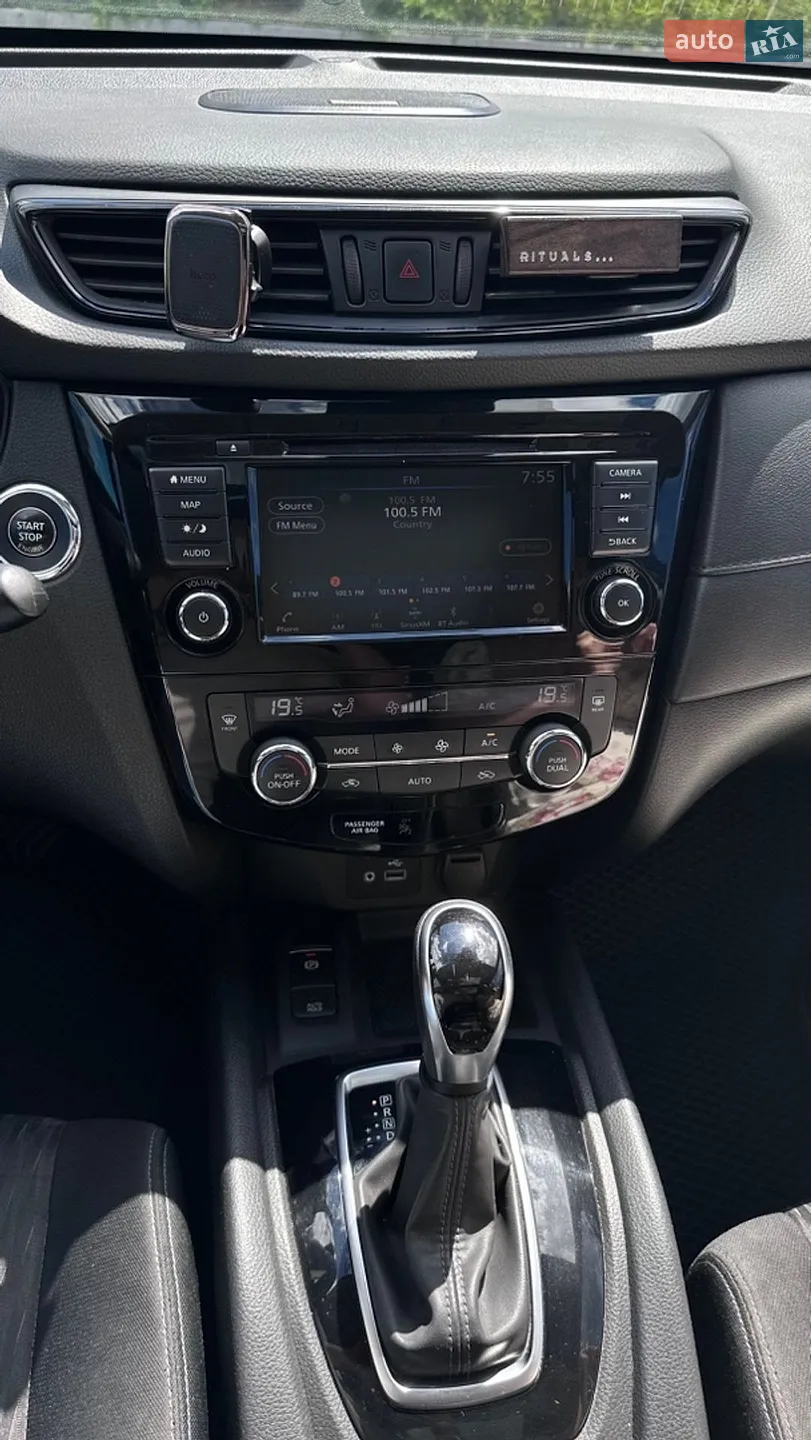 2019 Nissan Rogue - мініатюра 11