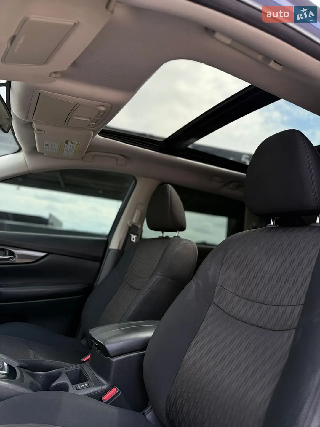 2018 Nissan Rogue - мініатюра 13