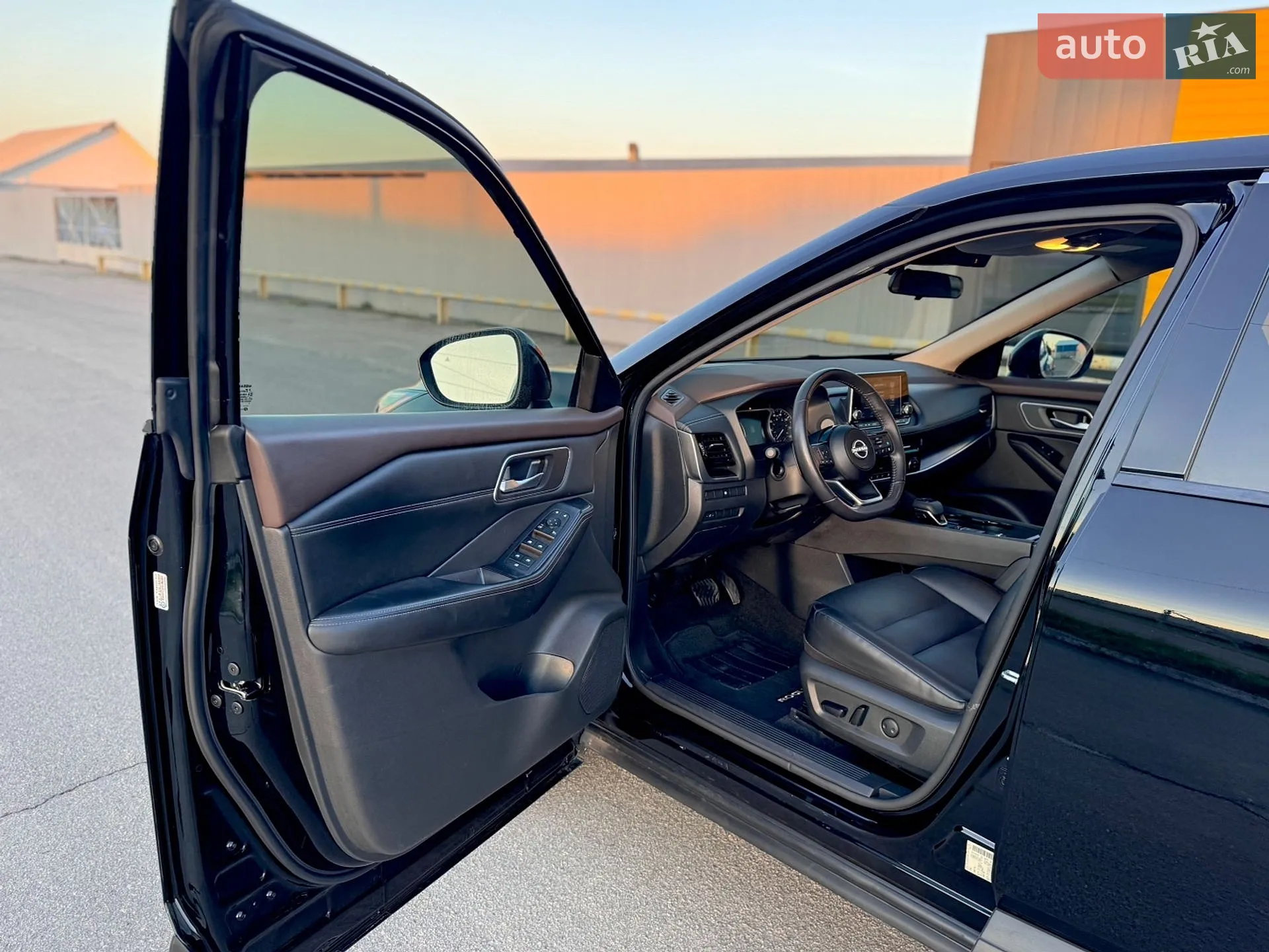 2021 Nissan Rogue - мініатюра 27
