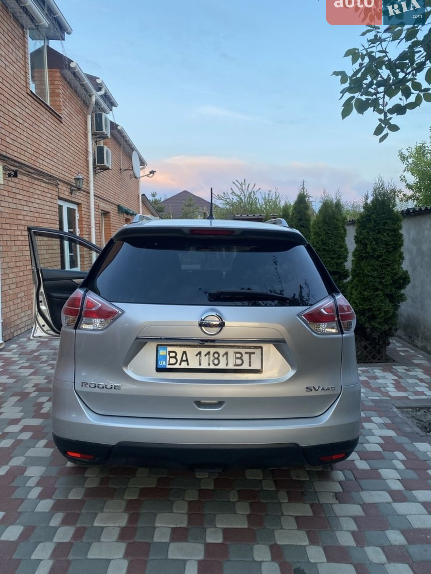 2016 Nissan Rogue - мініатюра 3