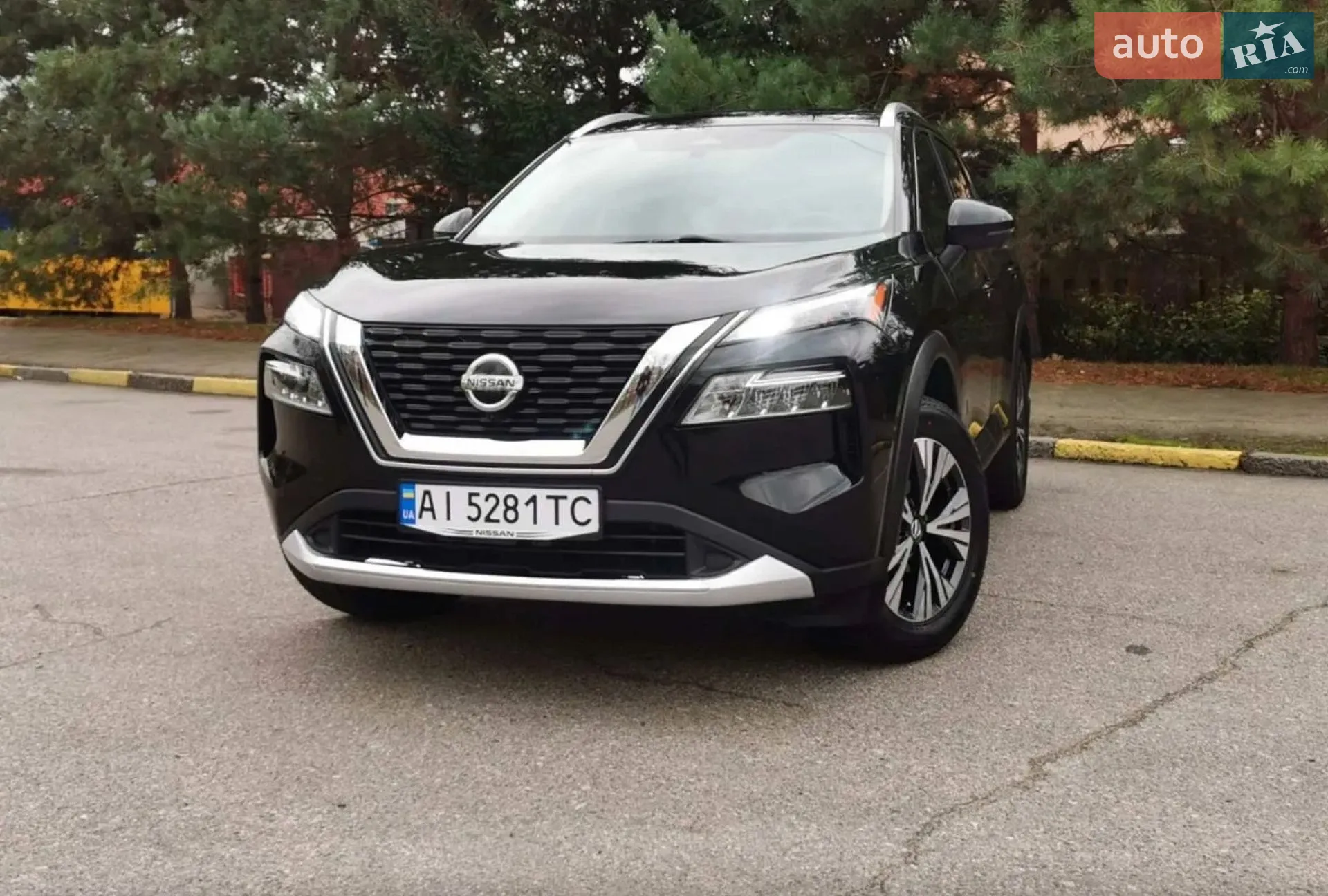 2021 Nissan Rogue - мініатюра 2