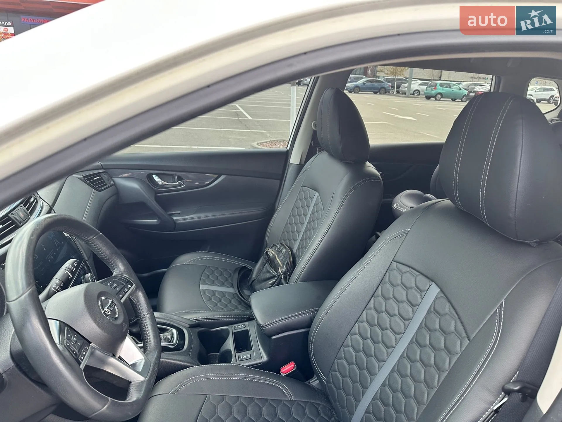 2017 Nissan Rogue - мініатюра 9
