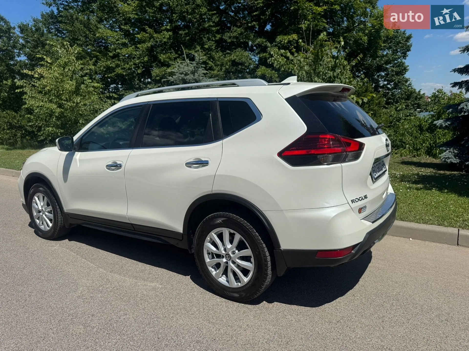 2017 Nissan Rogue - мініатюра 5