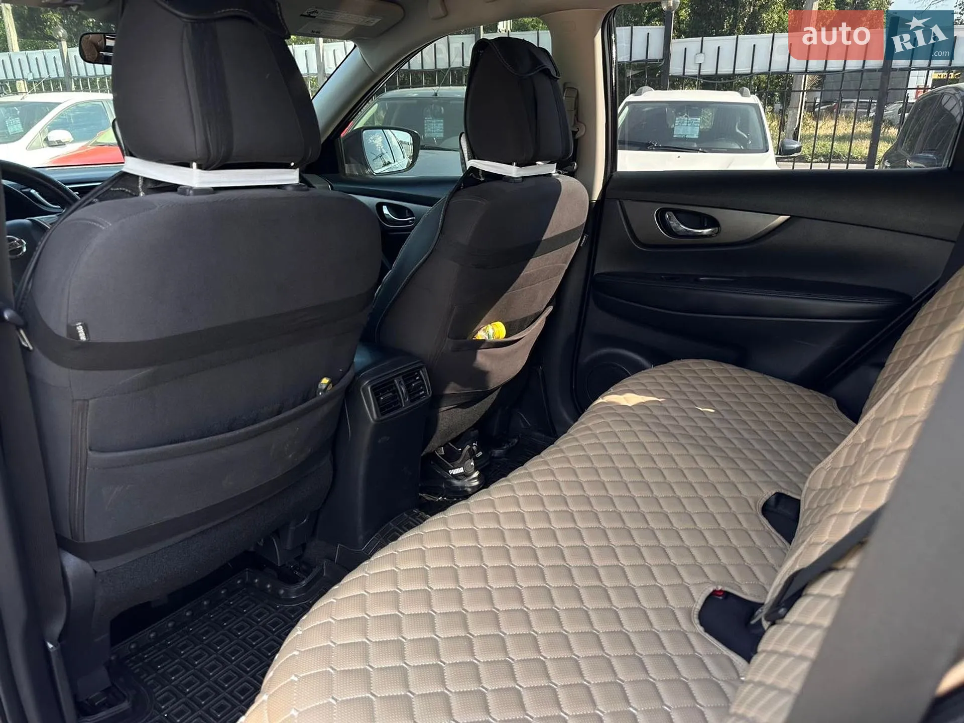 2016 Nissan Rogue - мініатюра 12