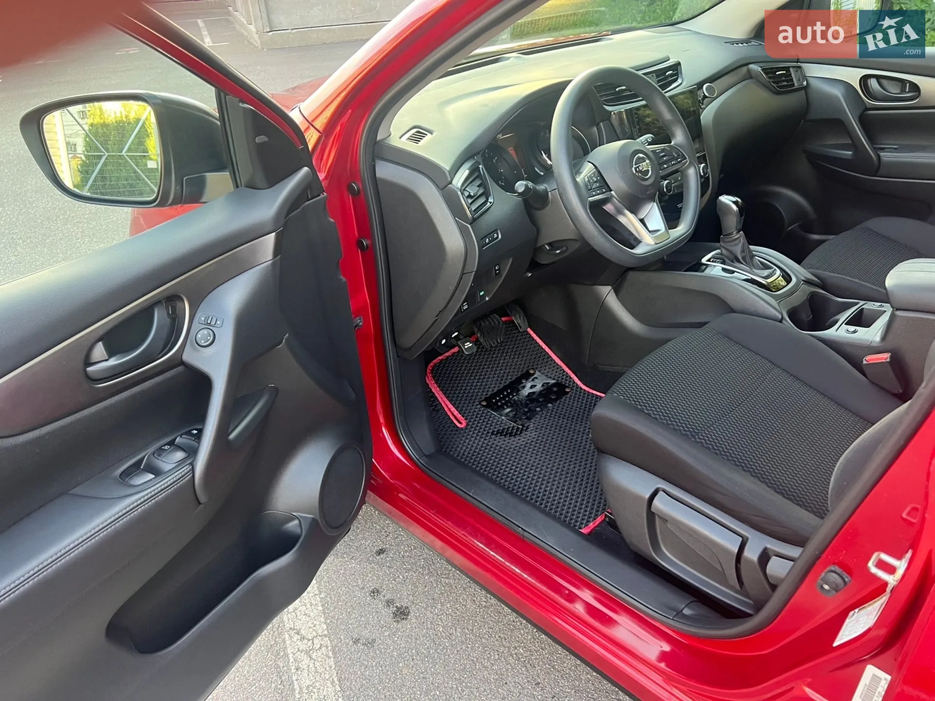 2018 Nissan Rogue - мініатюра 9