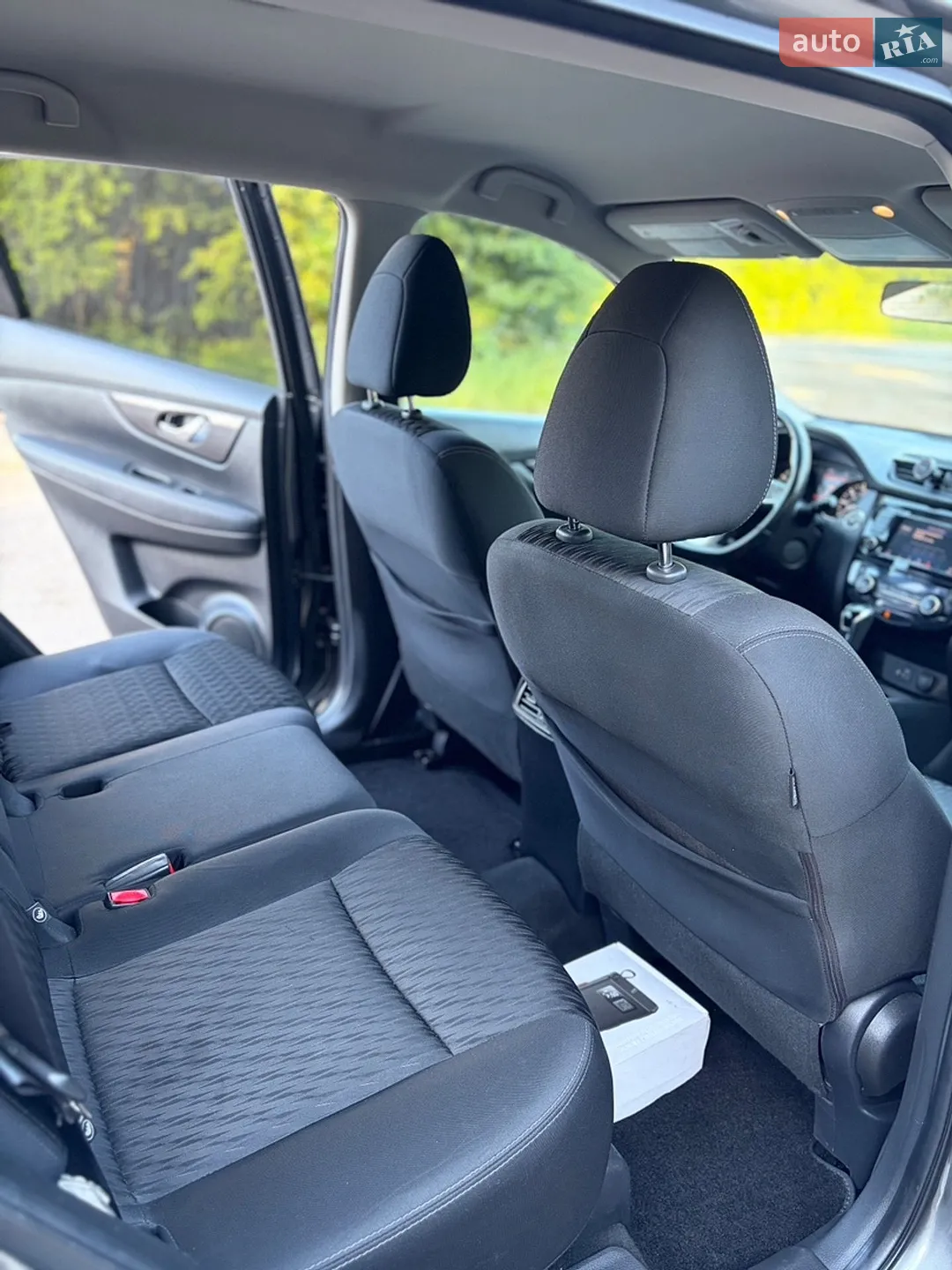 2018 Nissan Rogue - мініатюра 15