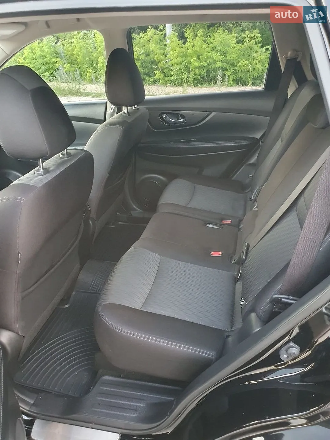 2018 Nissan Rogue - мініатюра 20