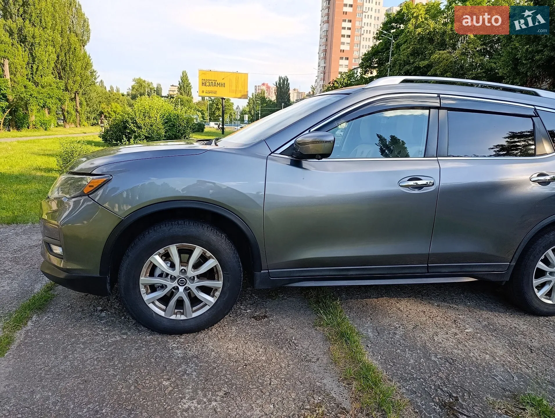 2018 Nissan Rogue - мініатюра 4