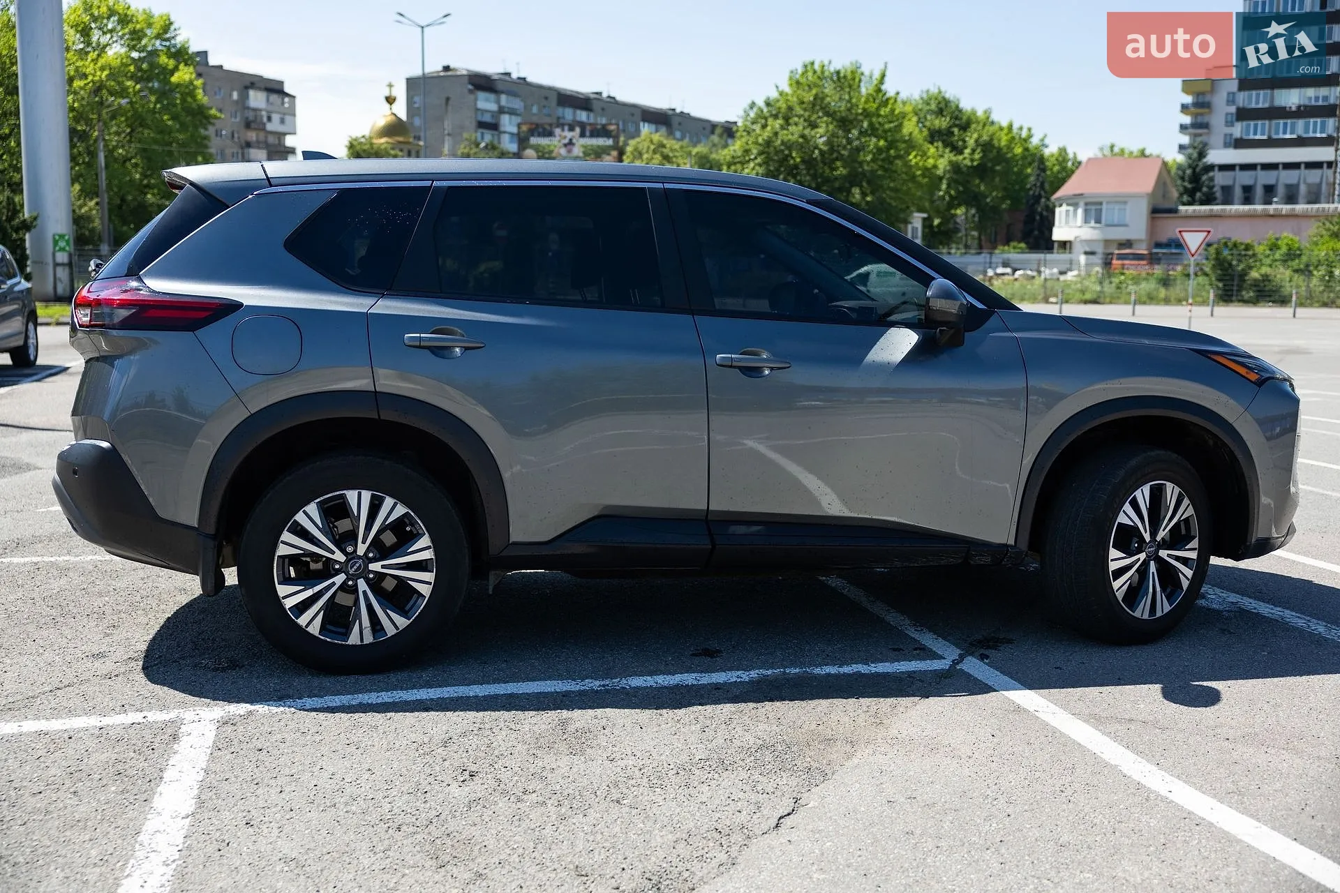 2022 Nissan Rogue - мініатюра 5