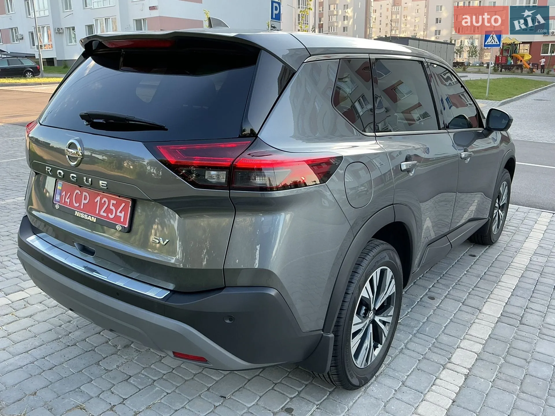 2020 Nissan Rogue - мініатюра 4